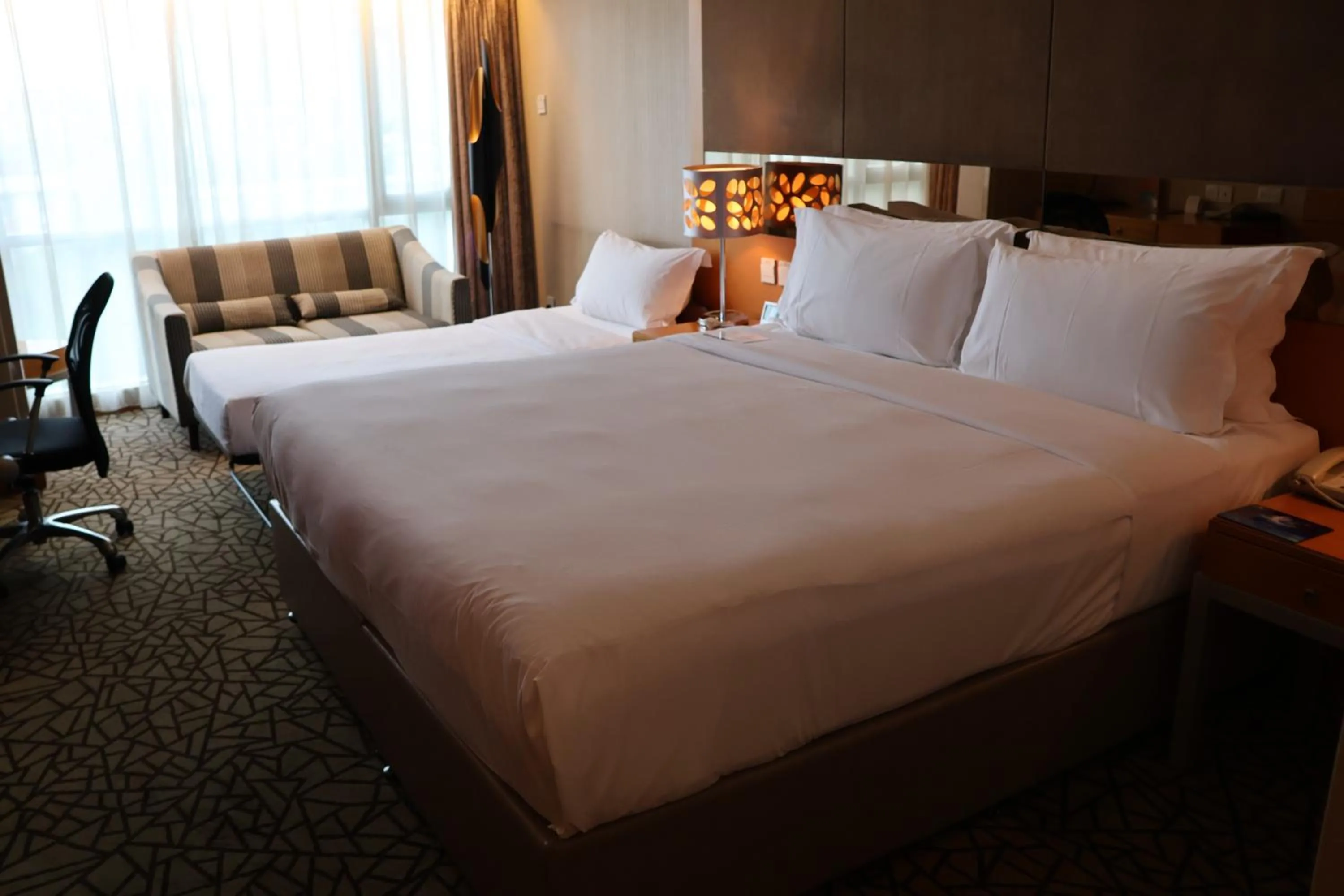 Bed in Park Plaza Beijing Science Park