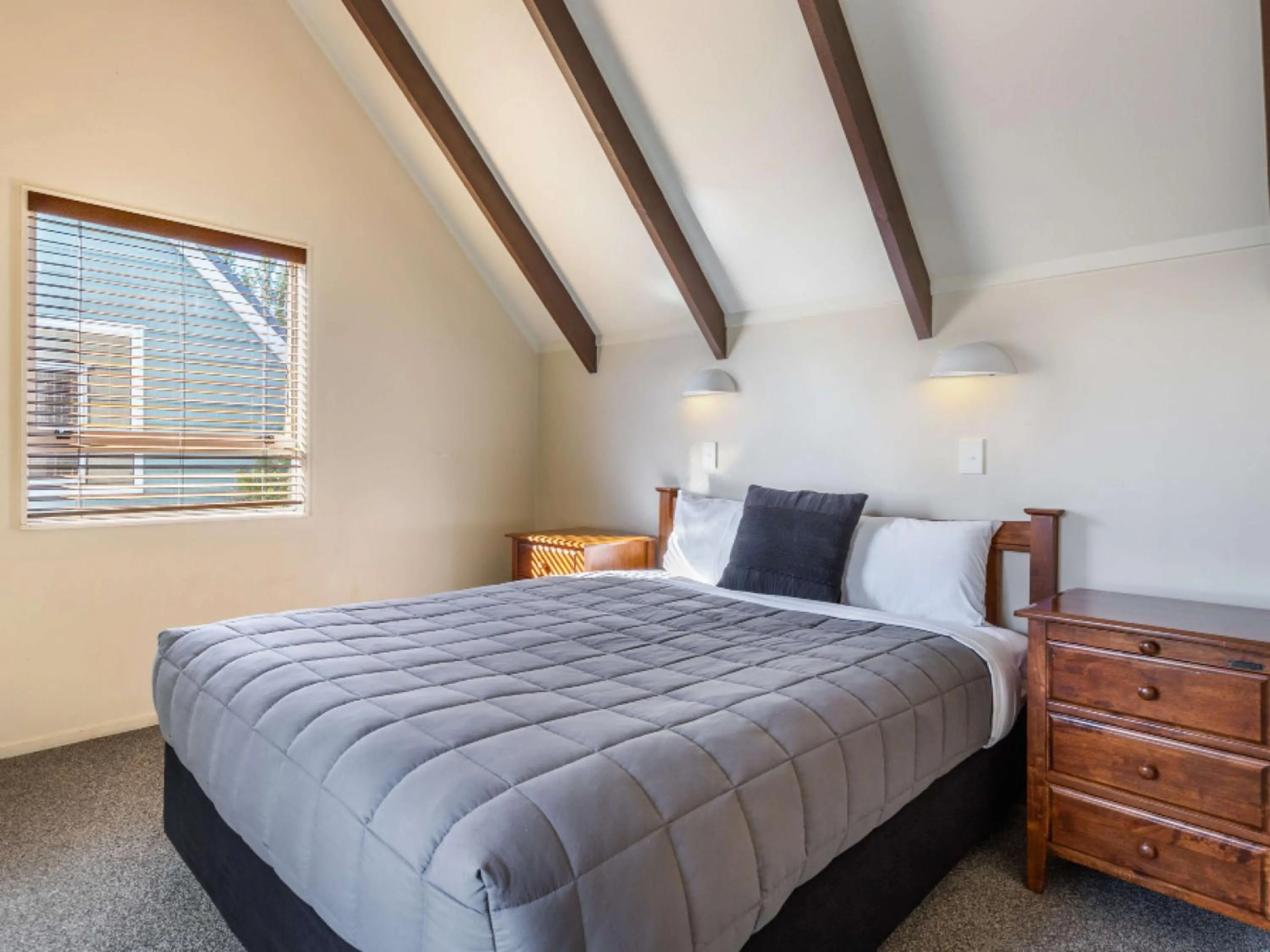 Bed in Turangi Leisure Lodge