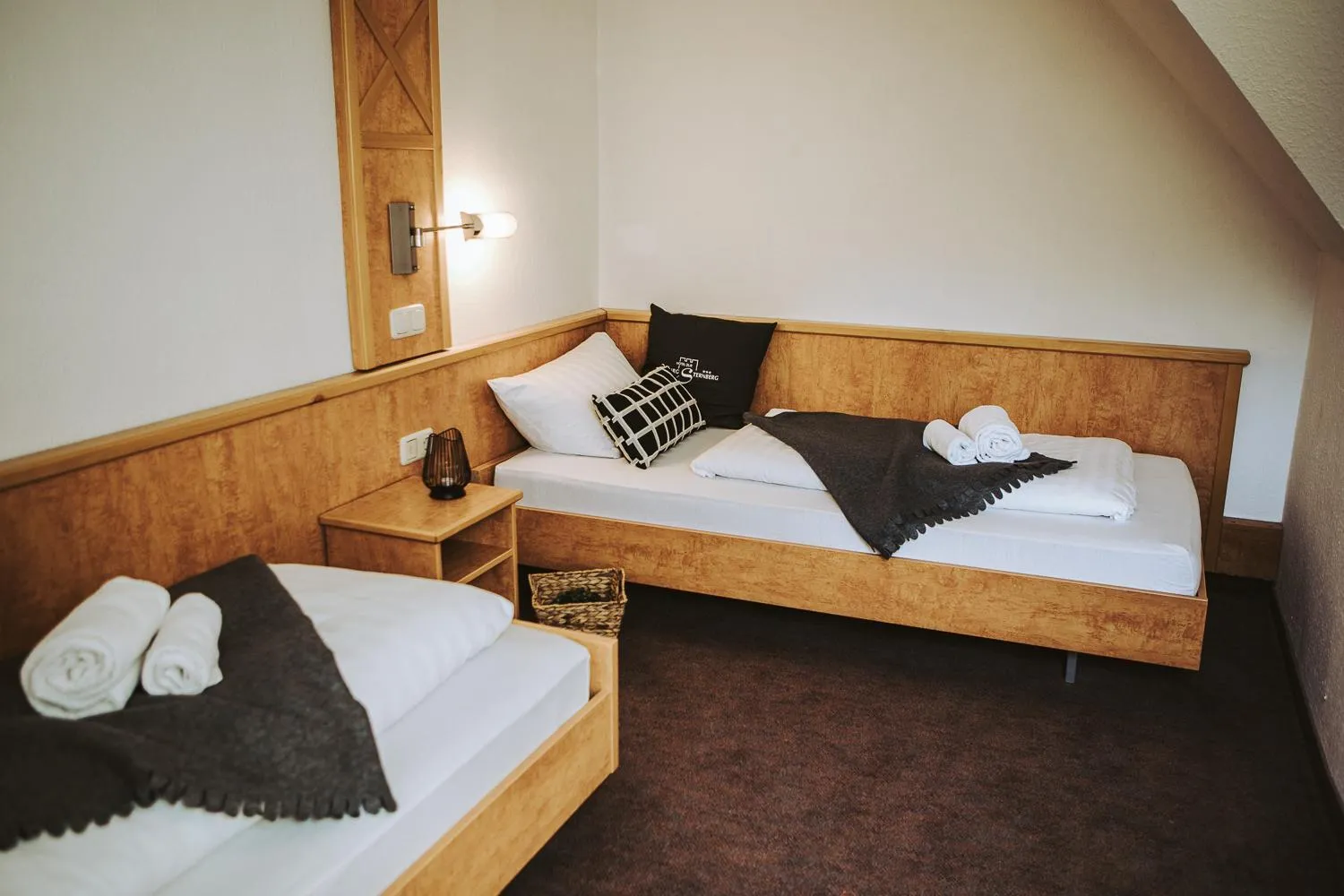 Photo of the whole room, Bed in Hotel Zur Burg Sternberg