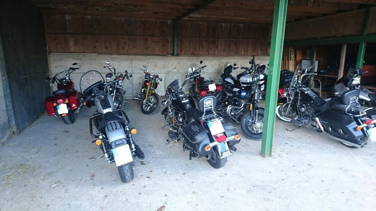 Hotel Zur Burg Sternberg