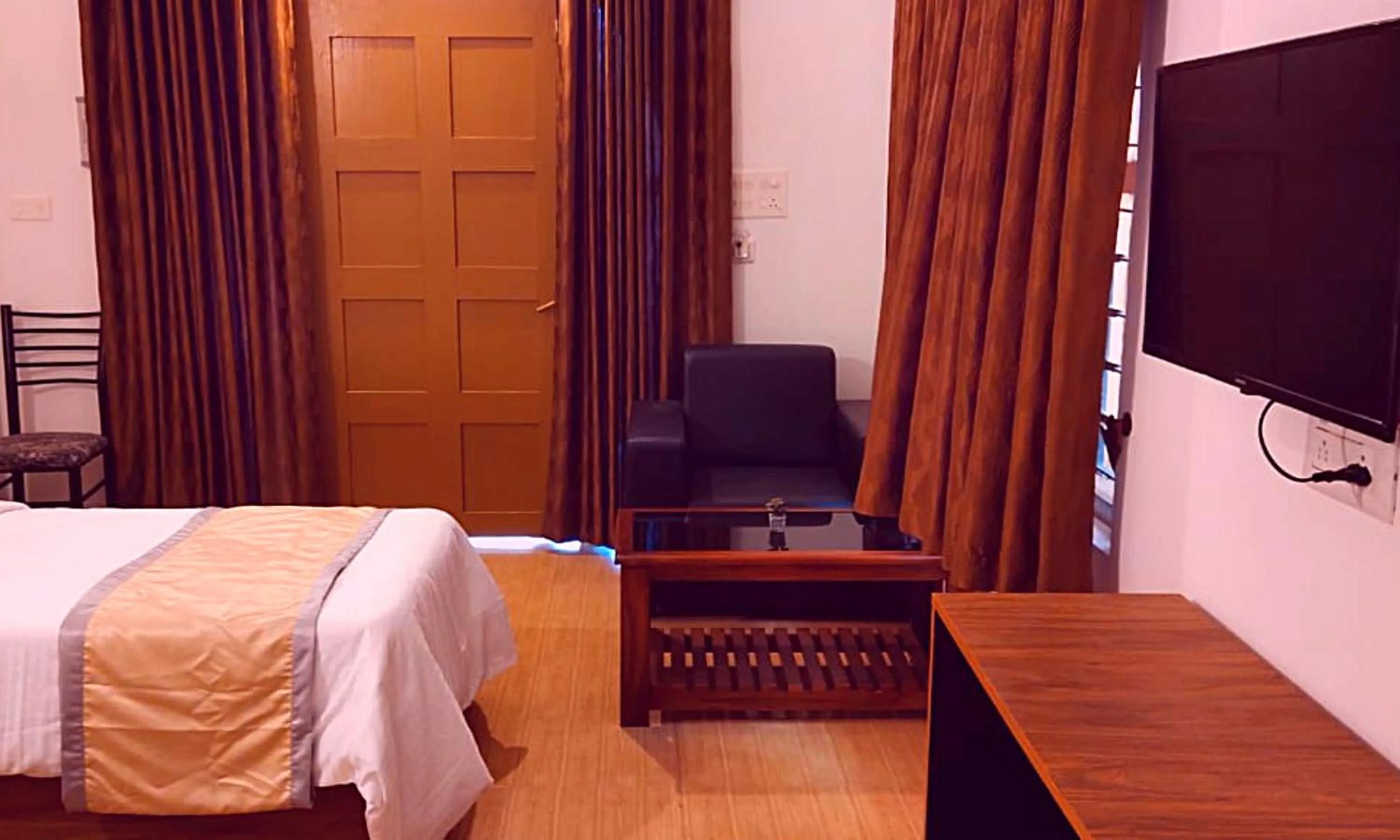 Photo of the whole room, Bed in ShriGo Bekal Fort Resort & Spa