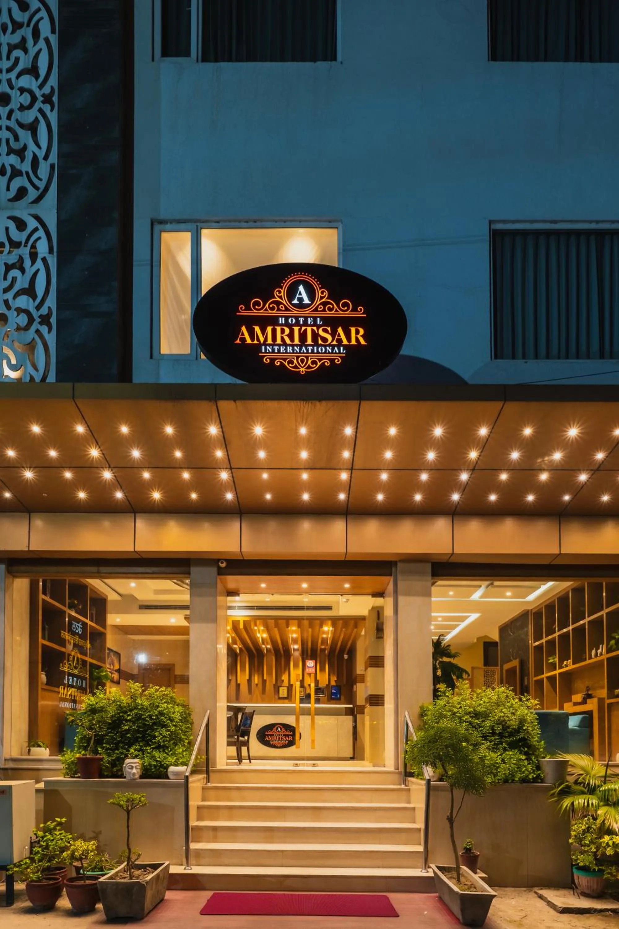 Facade/entrance in Hotel Amritsar International 2 min walk from Amritsar Bus Stand