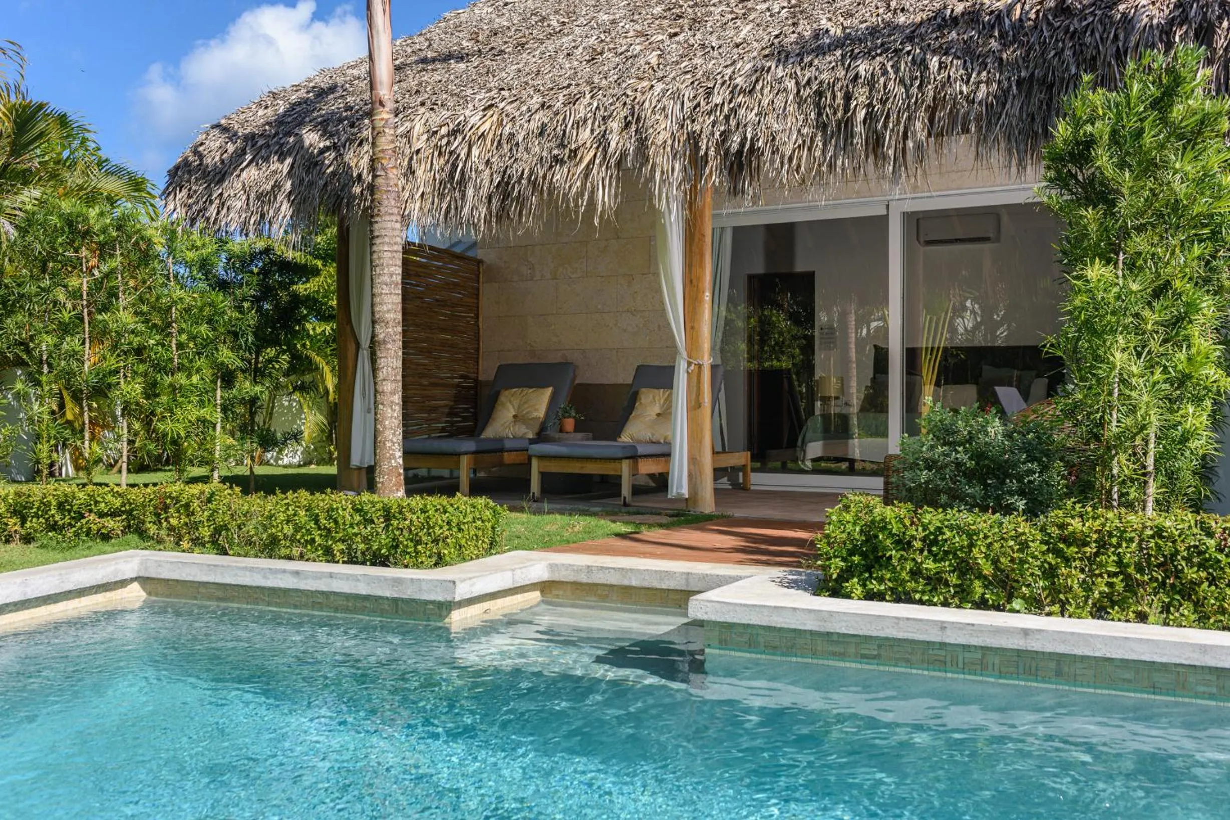 Patio in TAKUMA BOUTIK HOTEL