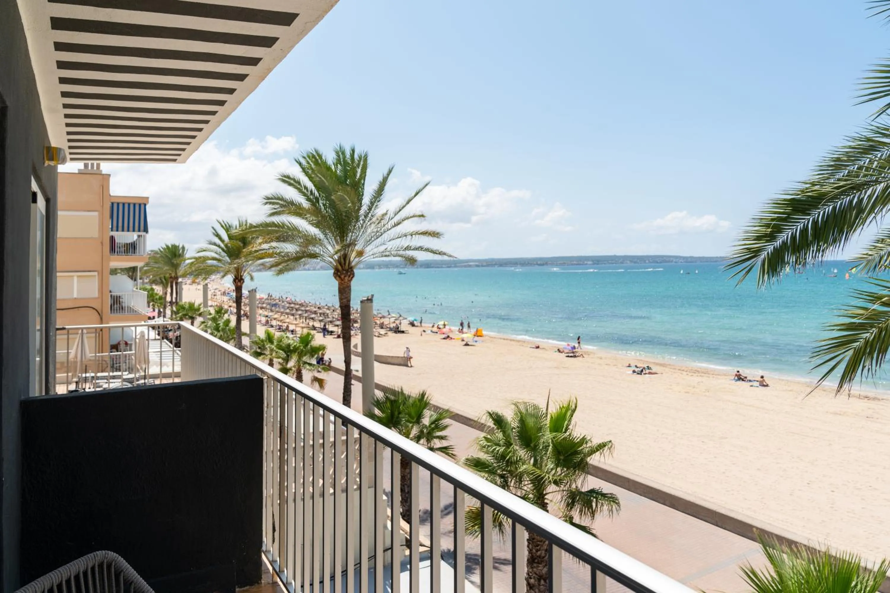 Sea view in FERGUS Style Palma Beach - Adults Only