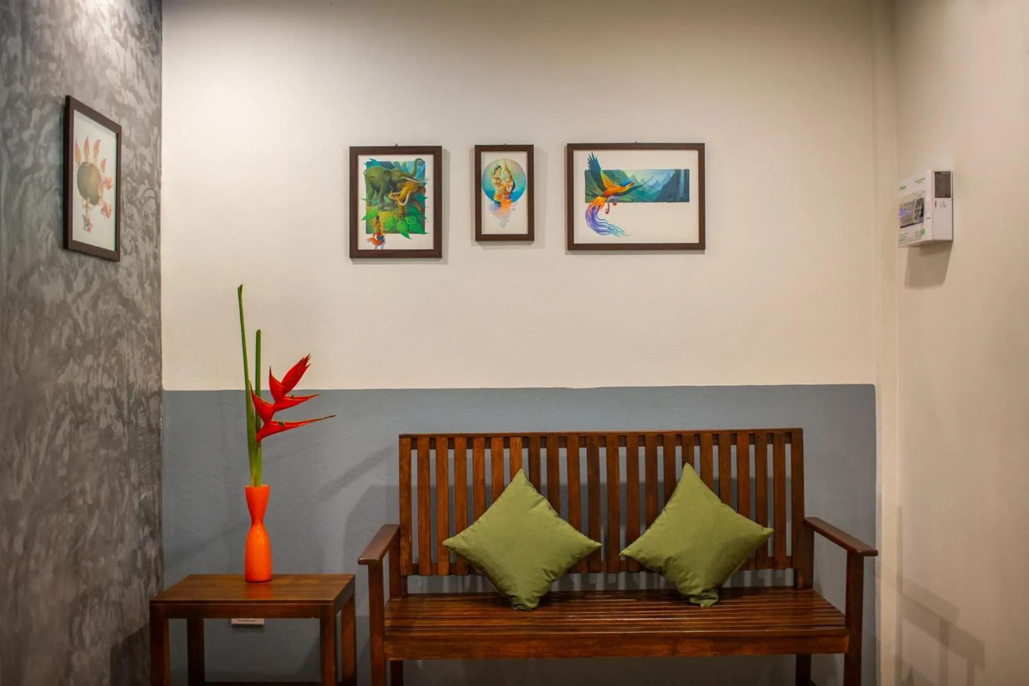 Seating area in Phangnga Keeree Resort & Gallery