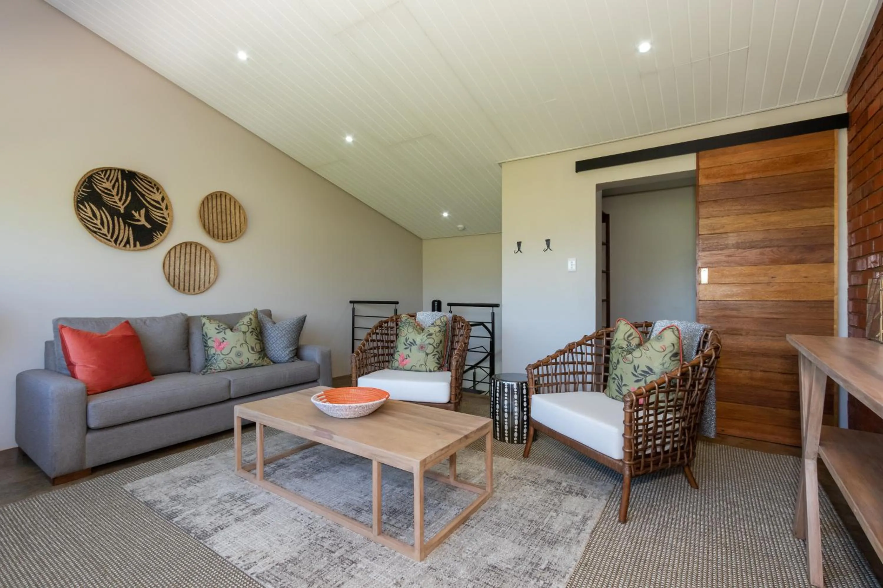 Living room in Dragonview Lodge