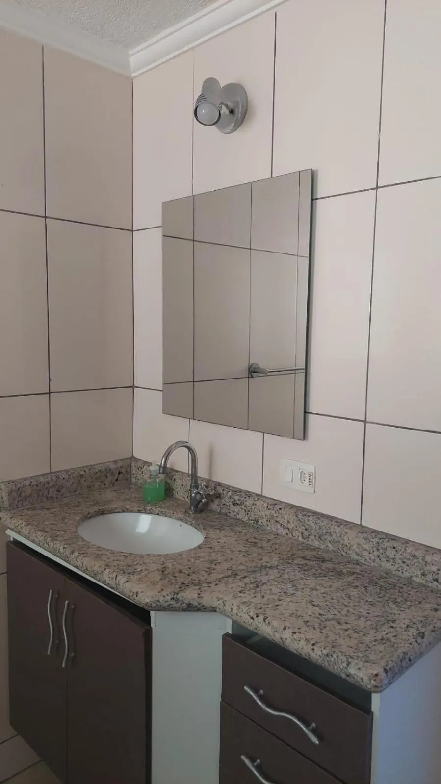 Cobertura na Enseada a 80 m da areia