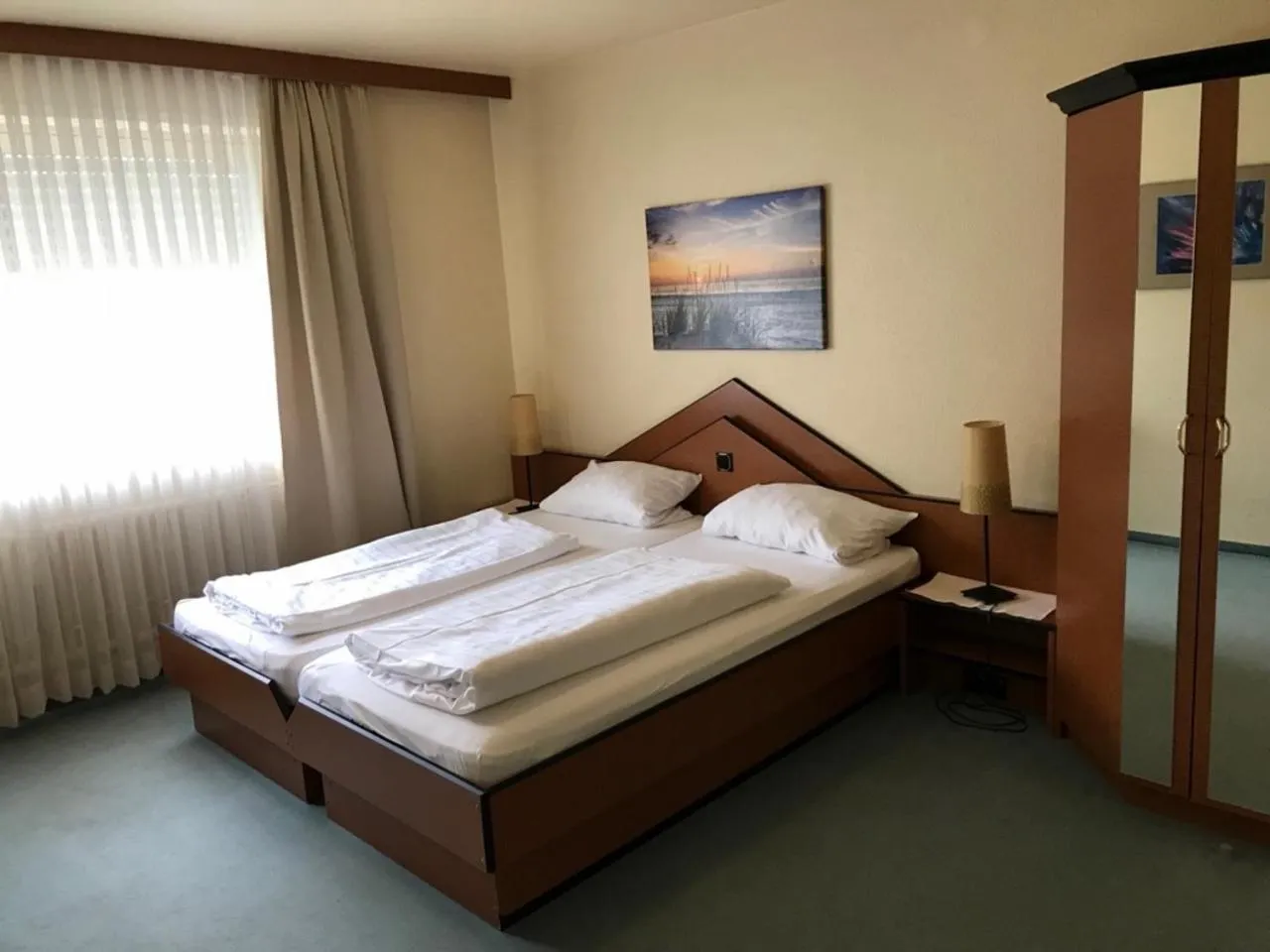 Photo of the whole room, Bed in City-Hotel Kaiserhof