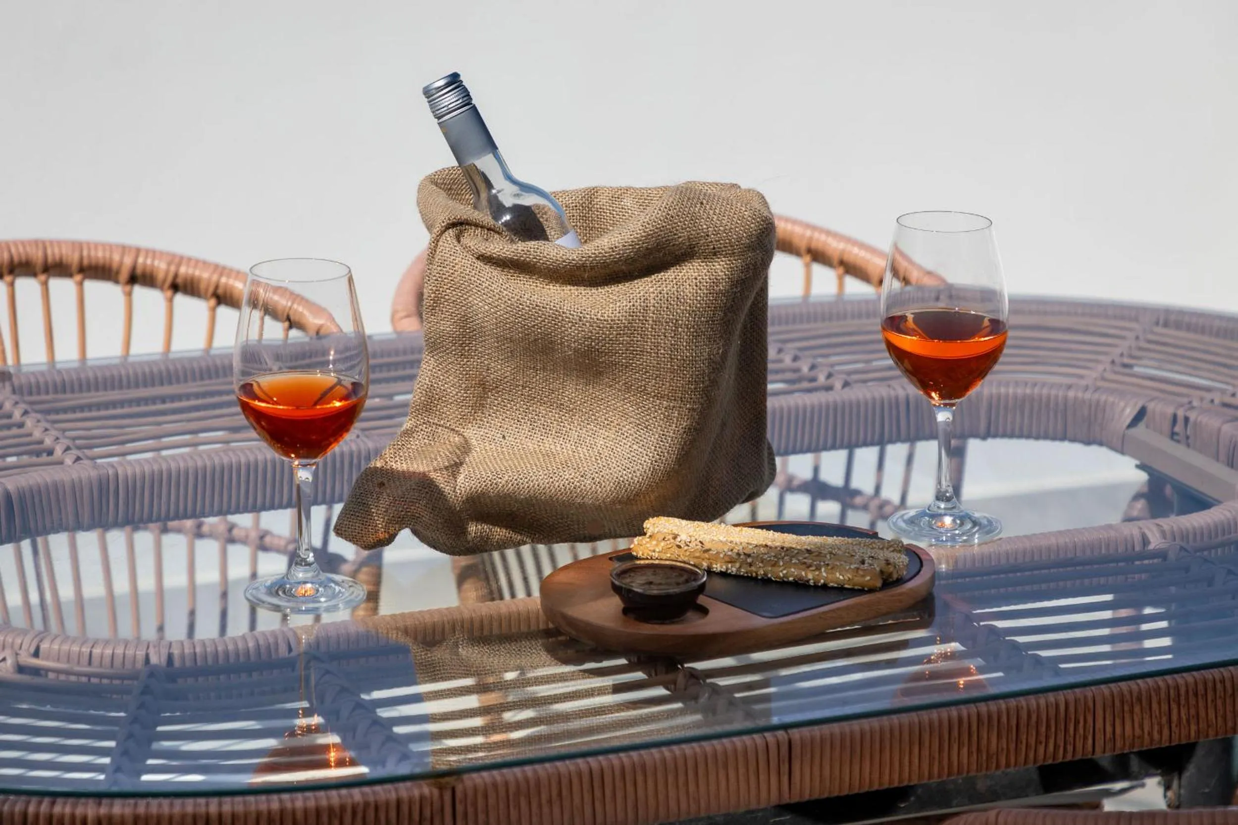 Food and drinks in Mandilaras Village