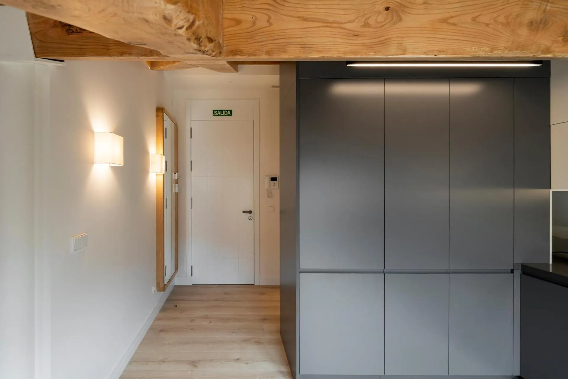 Kitchen or kitchenette in NORO Plaza