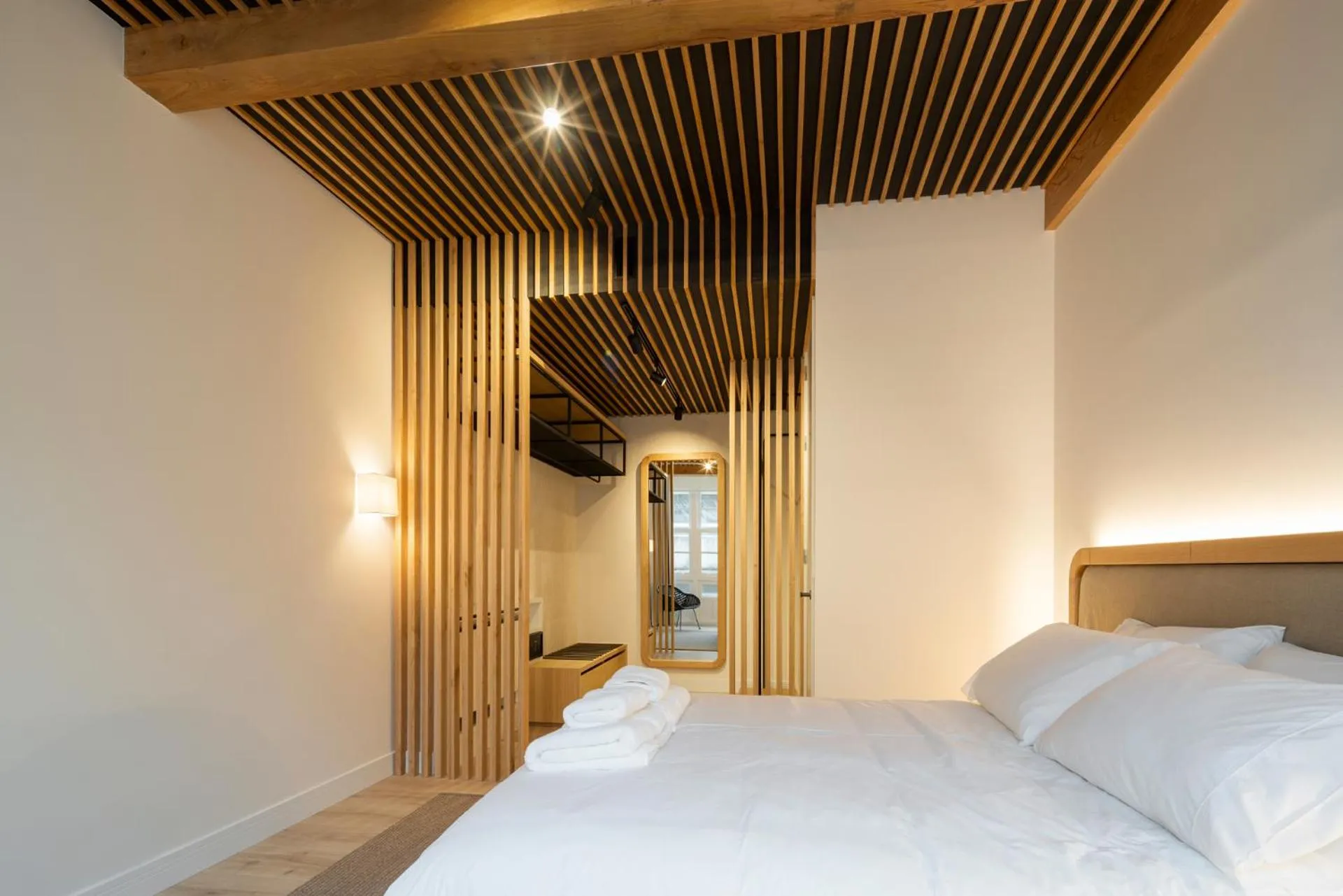 Bedroom, Bed in NORO Plaza