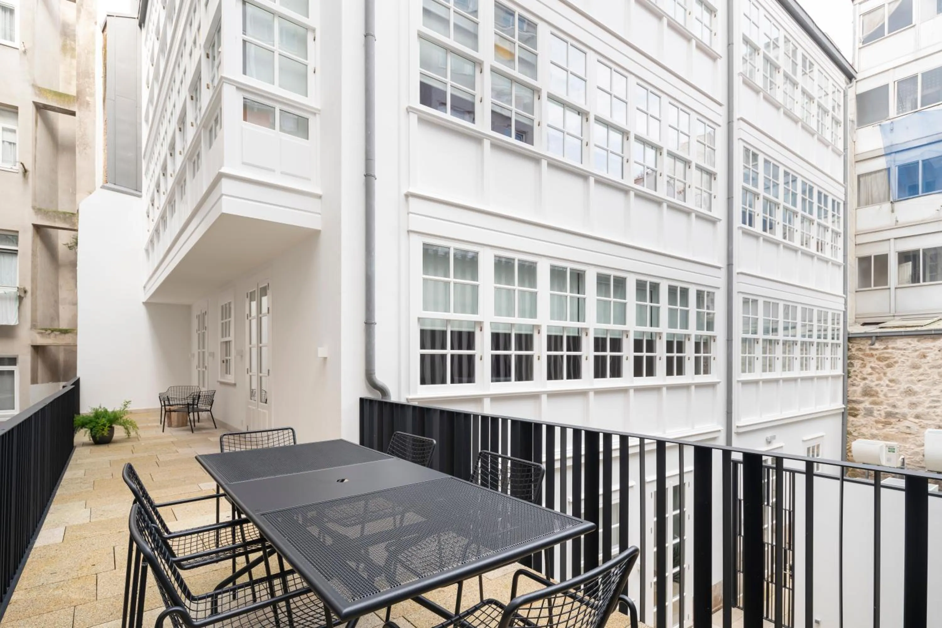 Balcony/Terrace in NORO Plaza