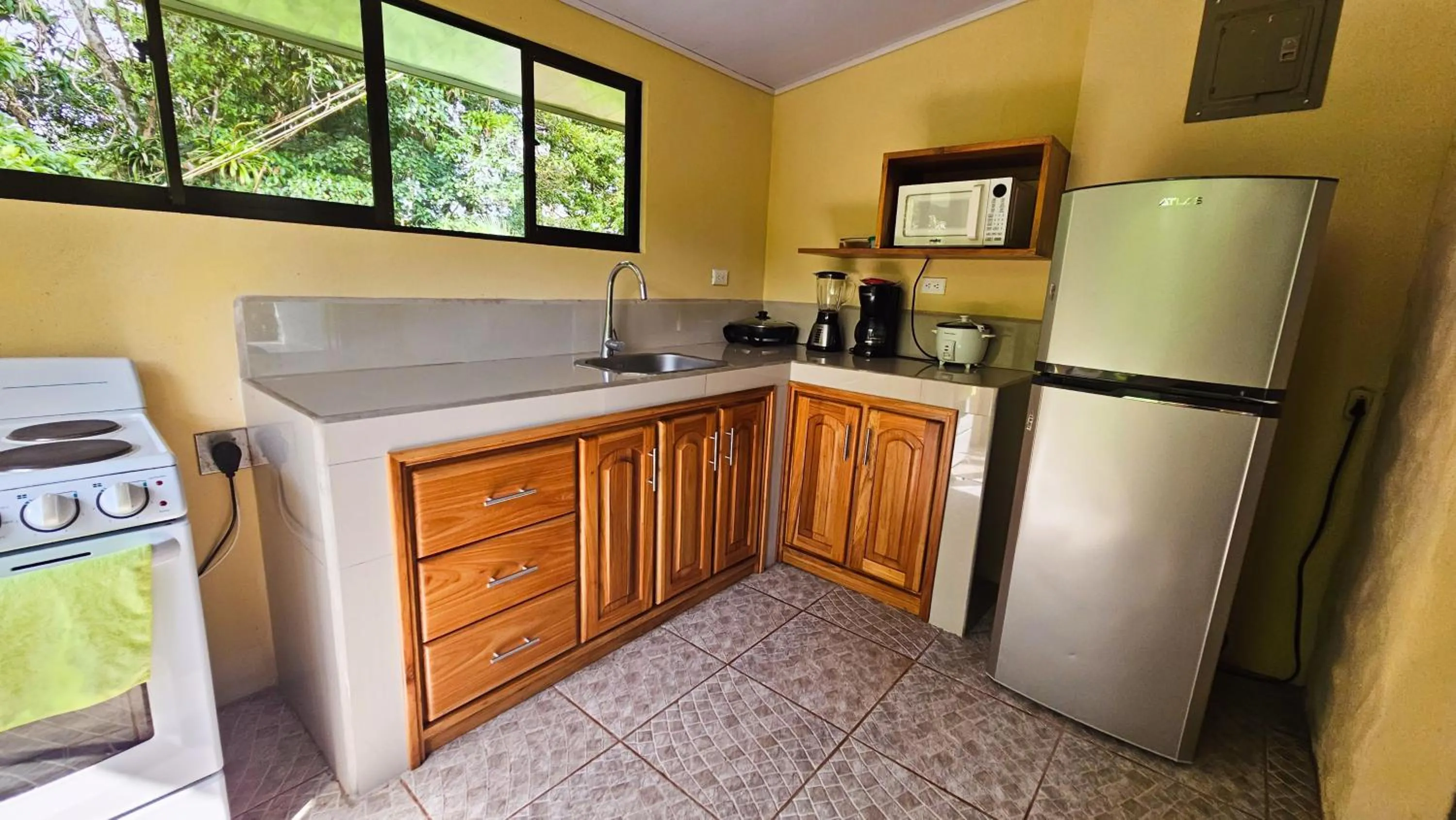 Coffee/tea facilities in Confort Arenal