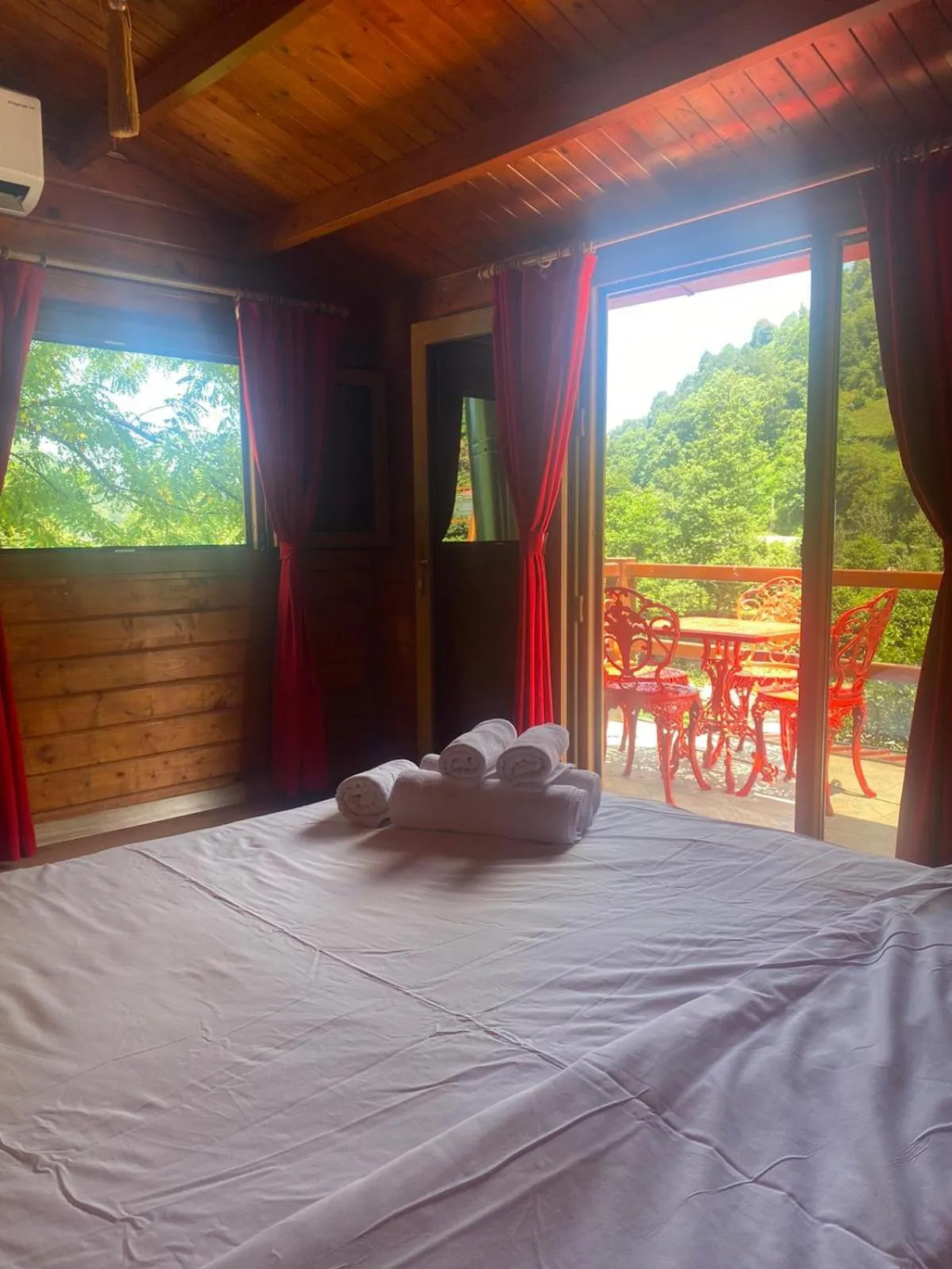 Bed in River Didi Otel