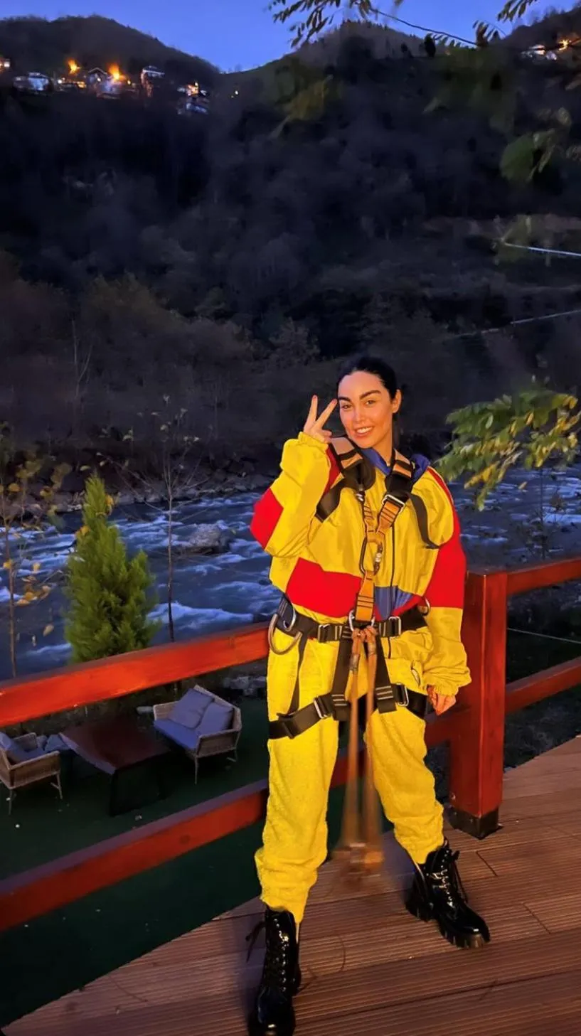 People in River Didi Otel