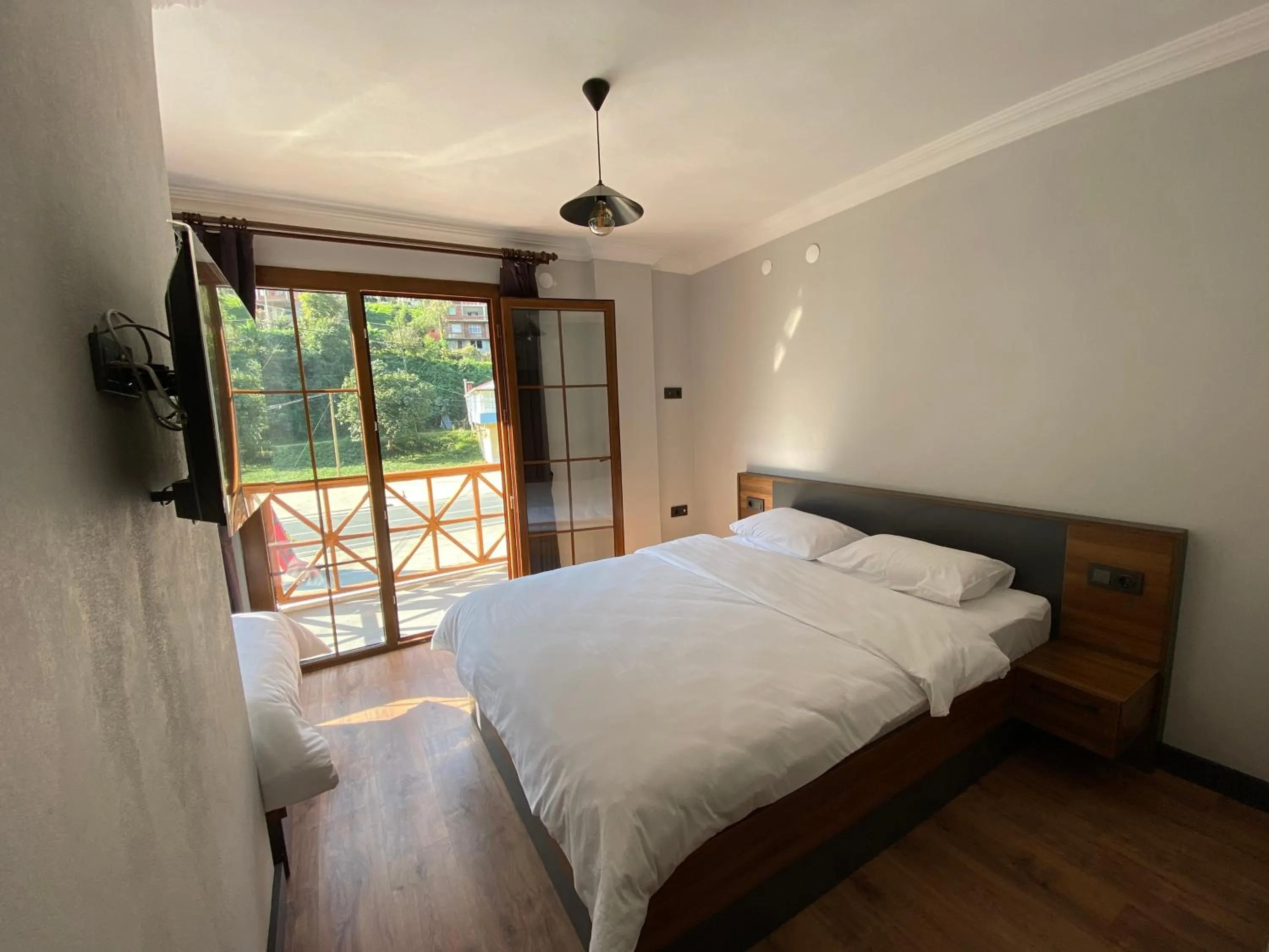 Photo of the whole room, Bed in River Didi Otel