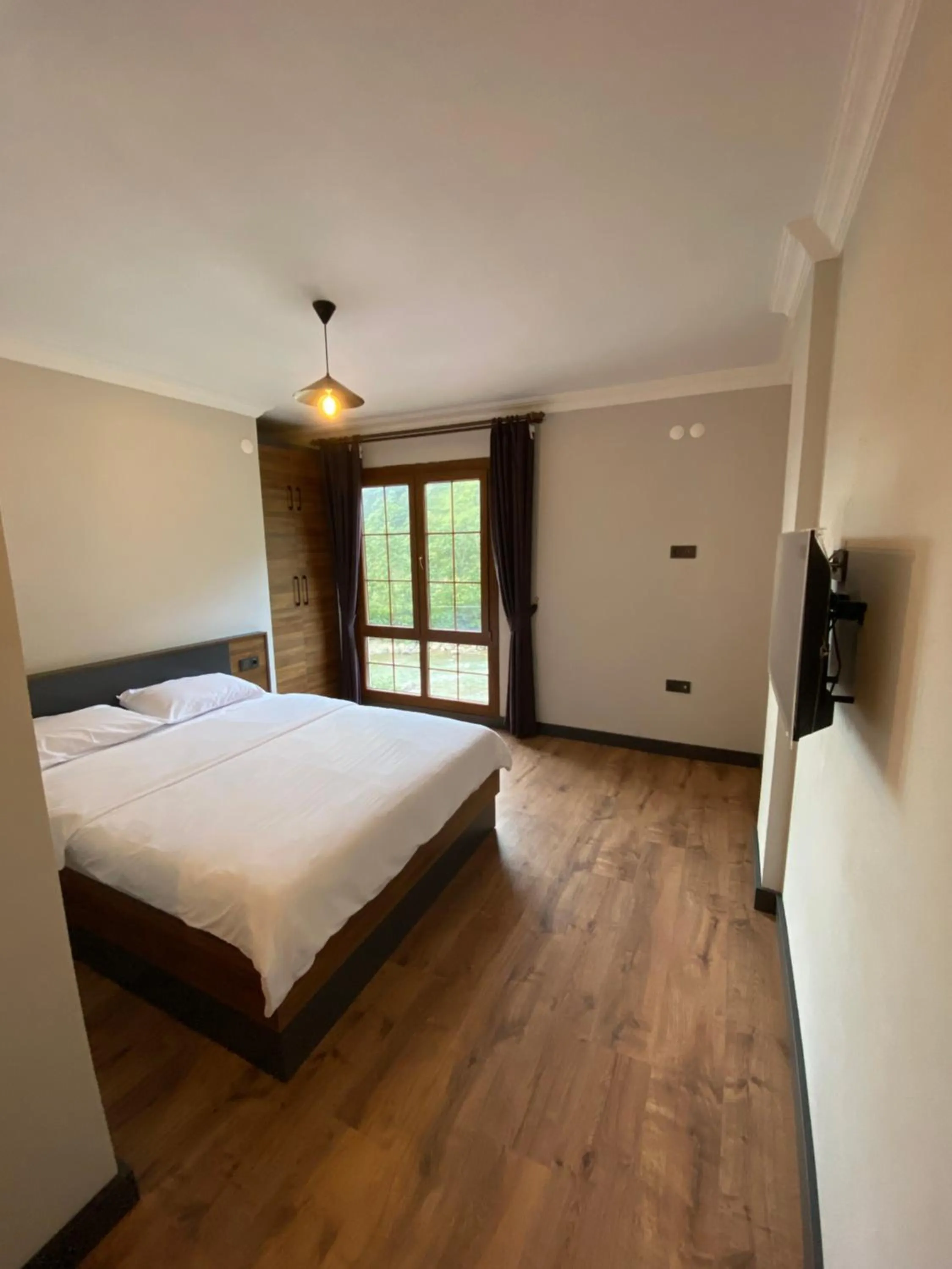 Photo of the whole room, Bed in River Didi Otel