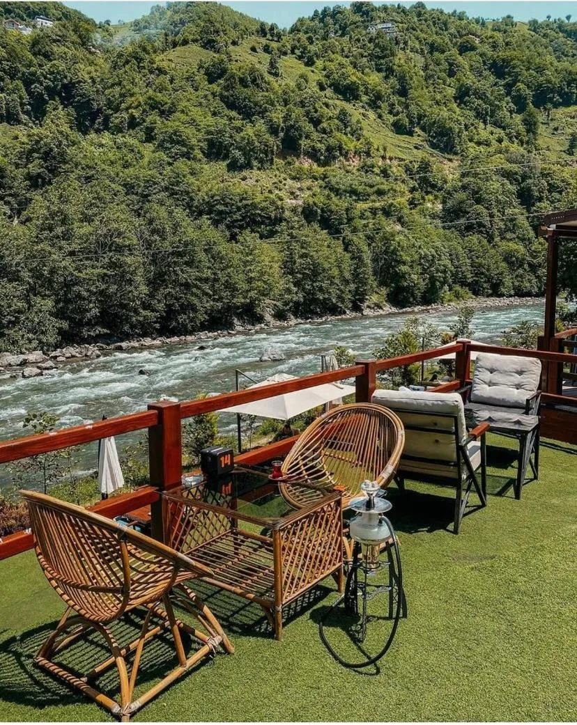 Patio in River Didi Otel