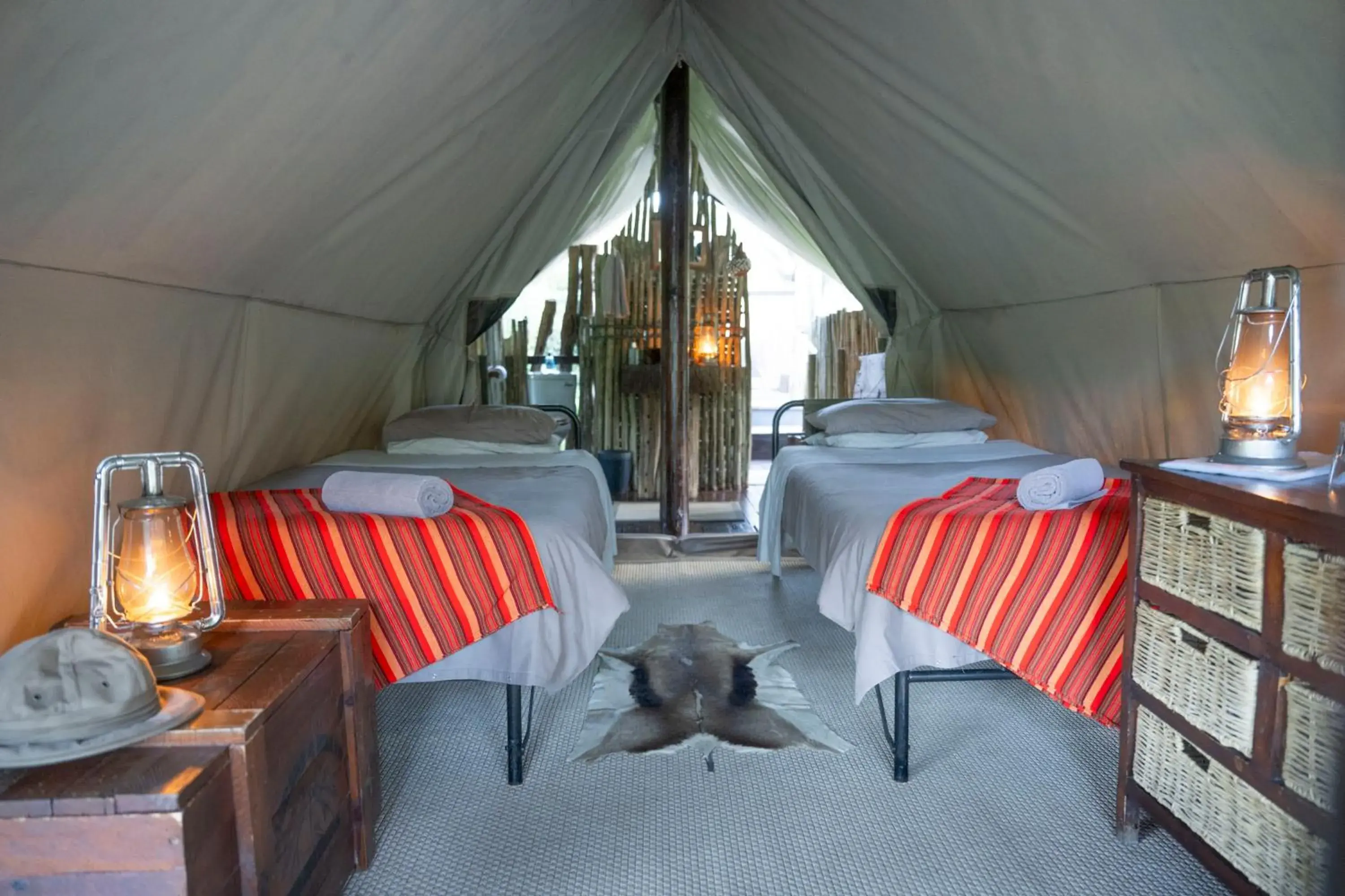 Quatermain's 1920's Safari Camp – Amakhala Game Reserve Quatermain's 1920's Safari Camp – Amakhala Game Reserve
