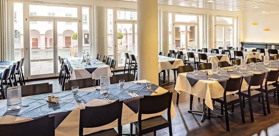 Restaurant/Places to Eat in Hotel Spenerhaus