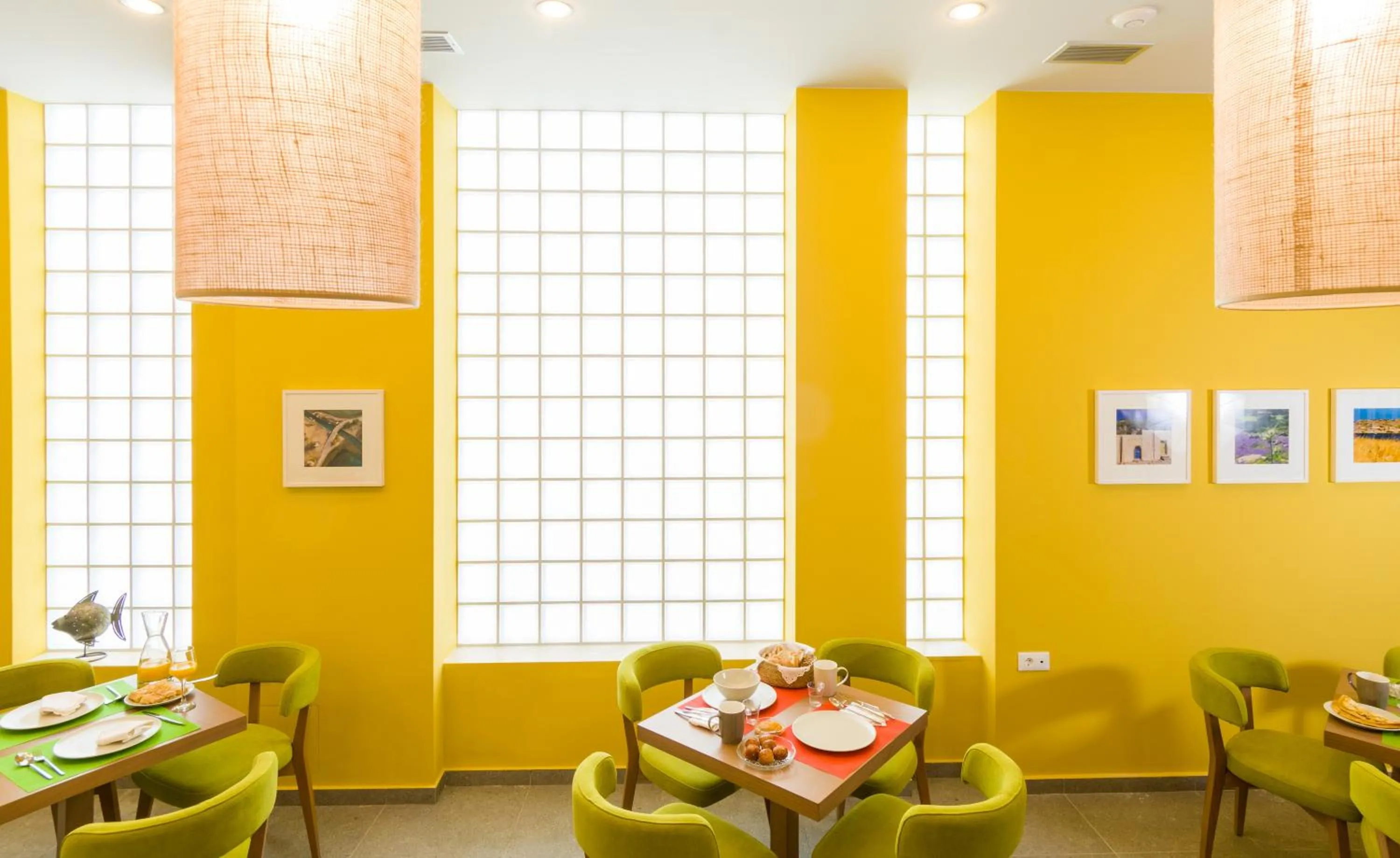 Restaurant/places to eat in Elounda Colour Apartments