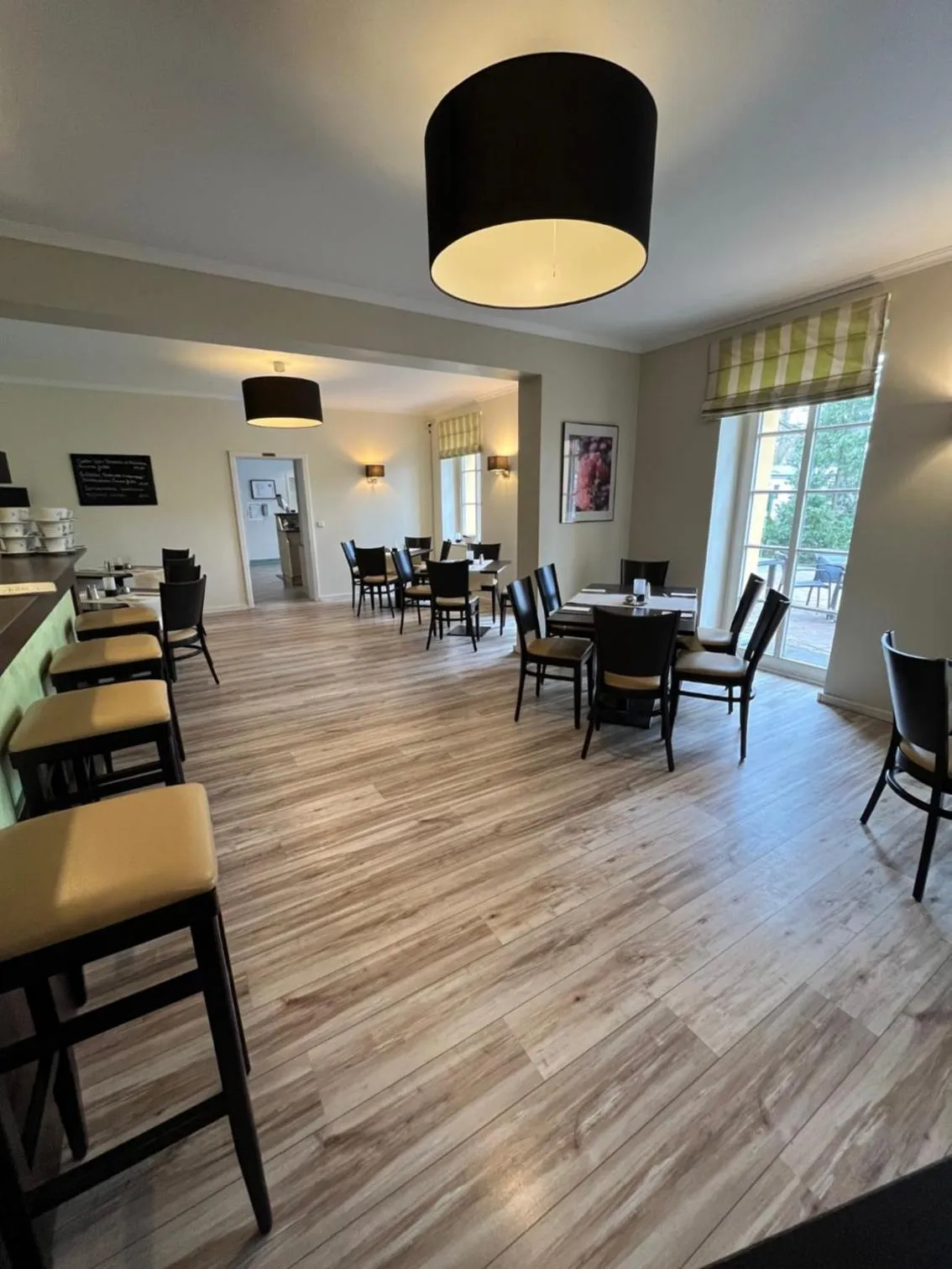 Restaurant/places to eat in Hotel und Restaurant Kranichsberg