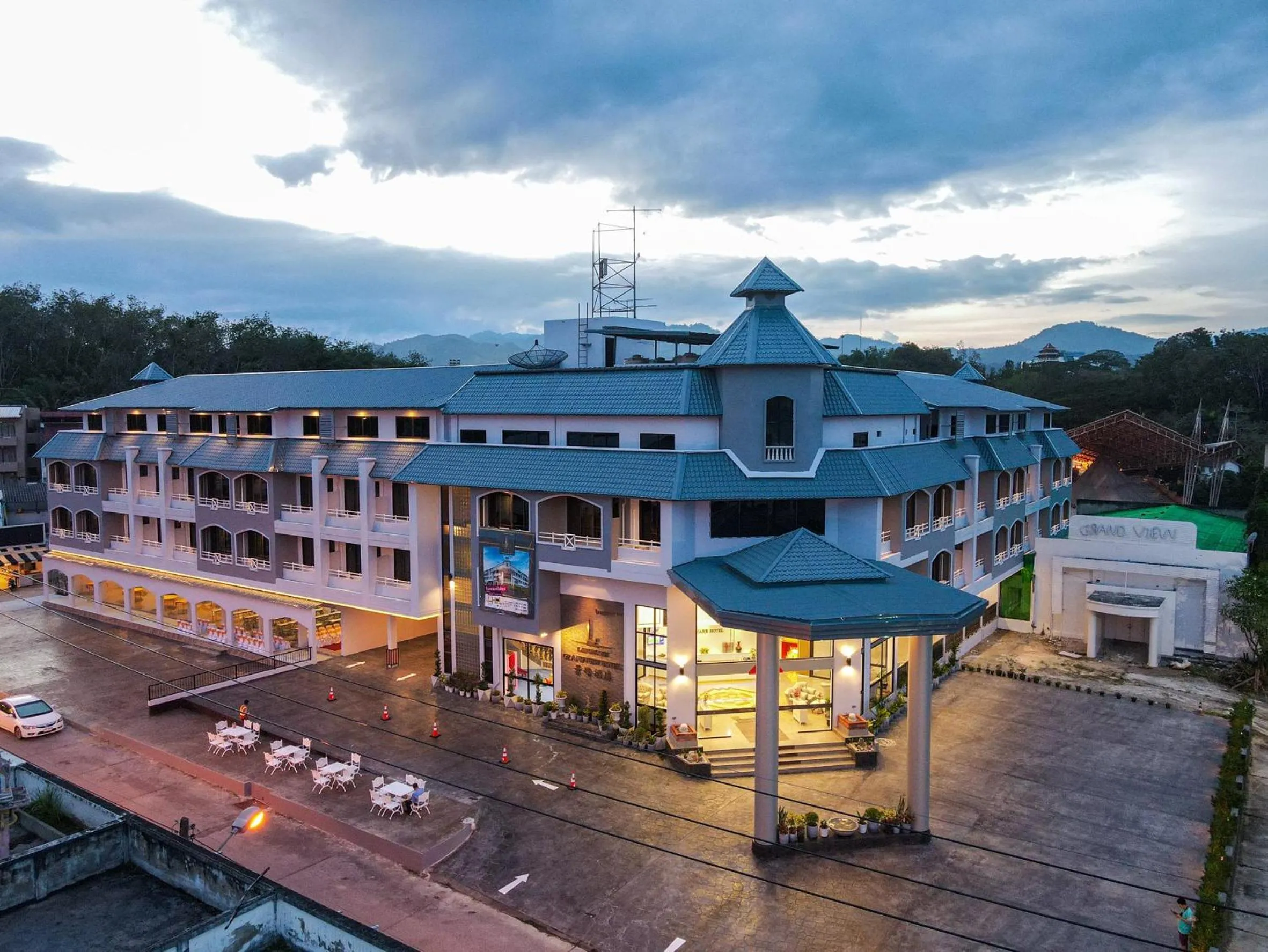 Property building in Grandview Landmark Betong Hotel