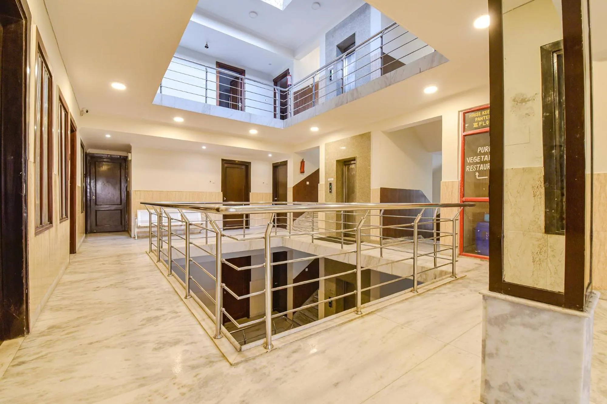 Lobby or reception in FabHotel Prem Bihari