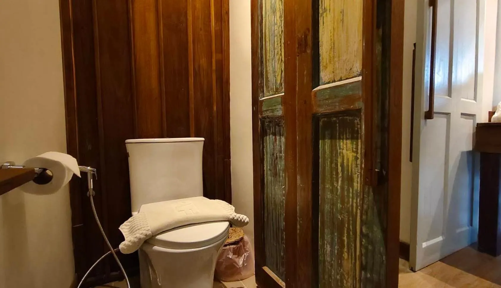 Bathroom in Sang Poy Cottage