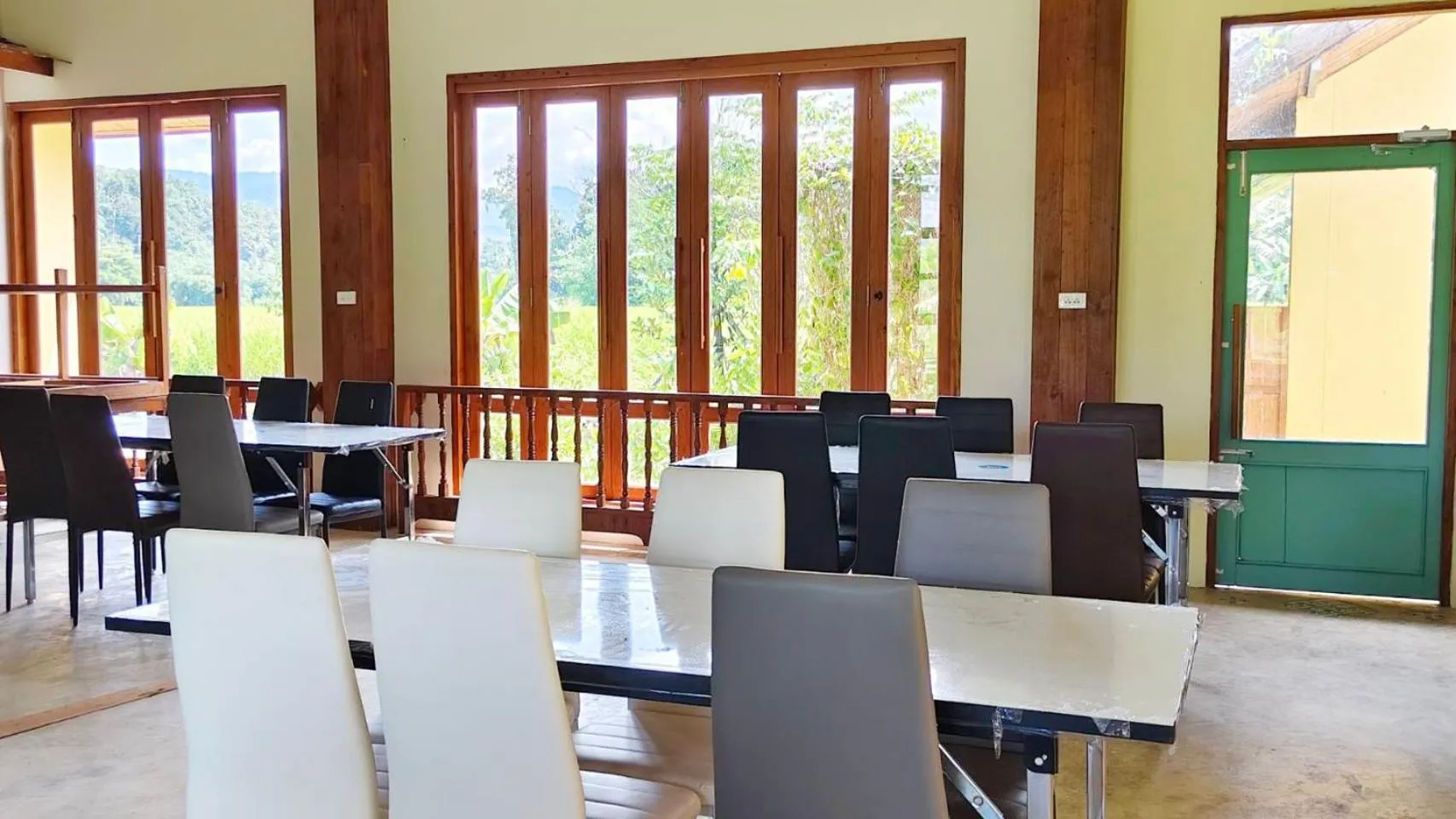 Meeting/conference room in Sang Poy Cottage
