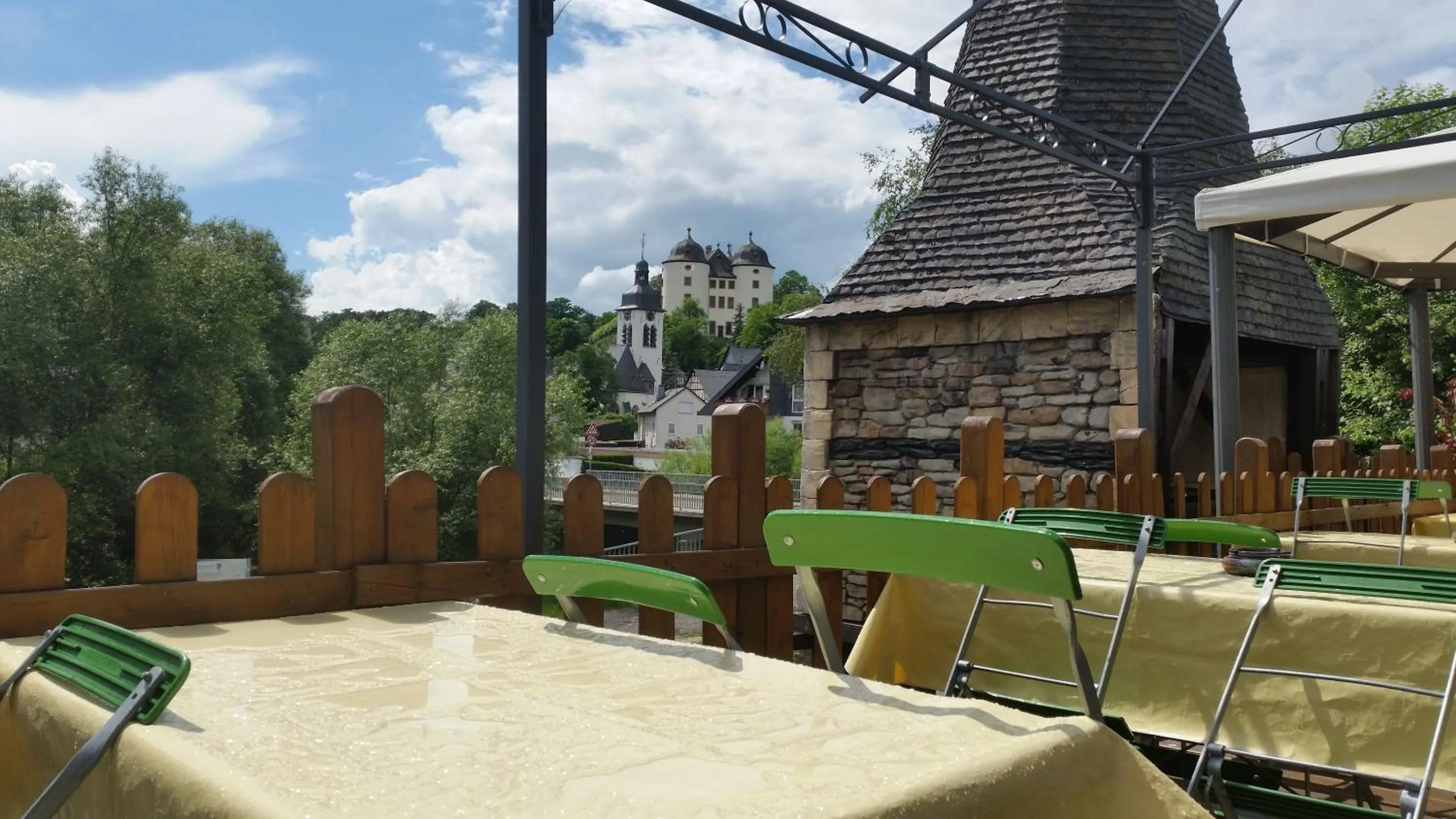 BBQ facilities in Gemündener Hof