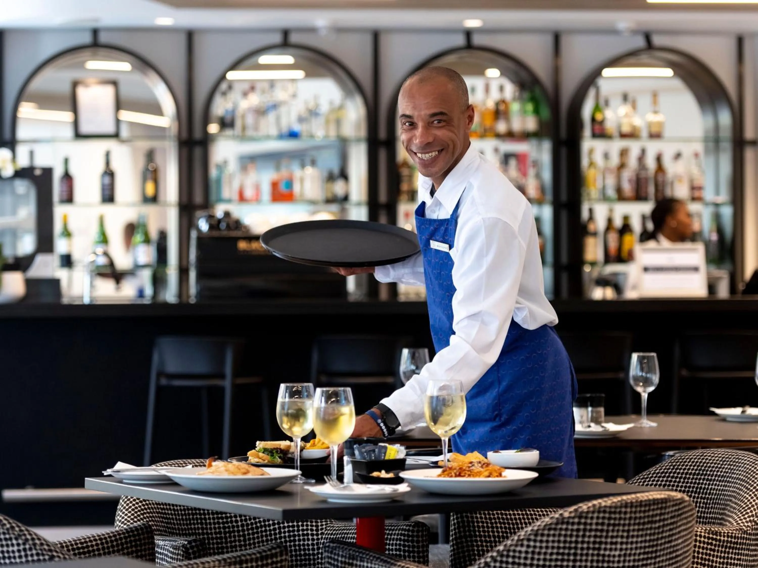 Restaurant/places to eat in ANEW Hotel Green Point Cape Town