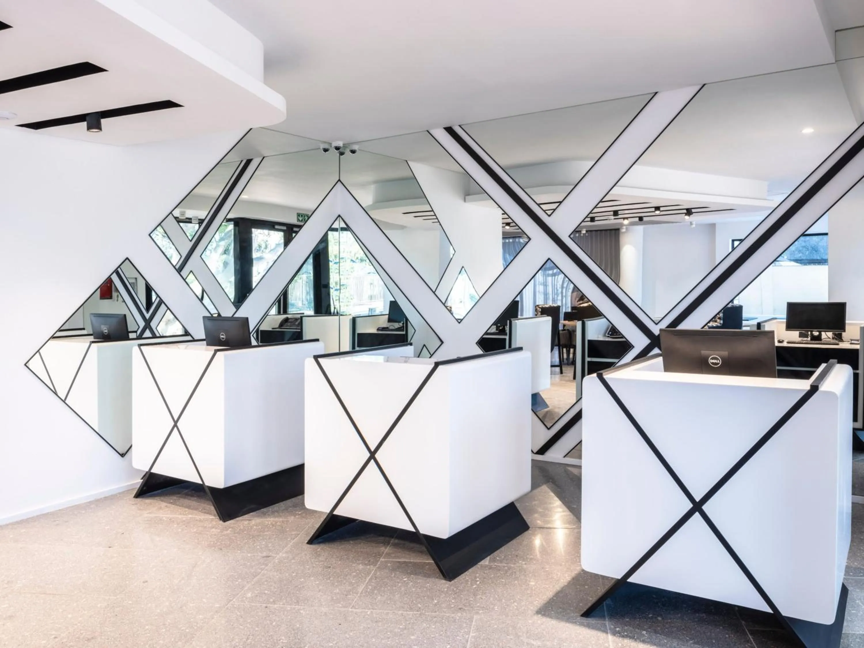 Lobby or reception in ANEW Hotel Green Point Cape Town