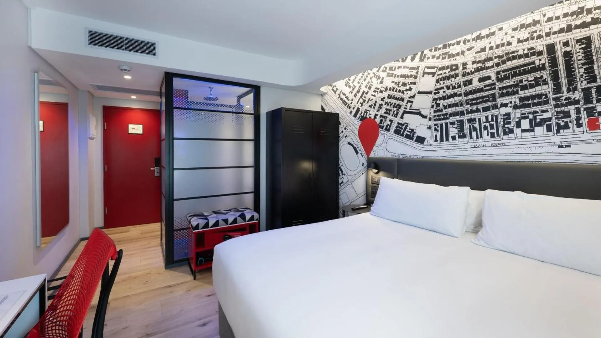 Bed in ANEW Hotel Green Point Cape Town