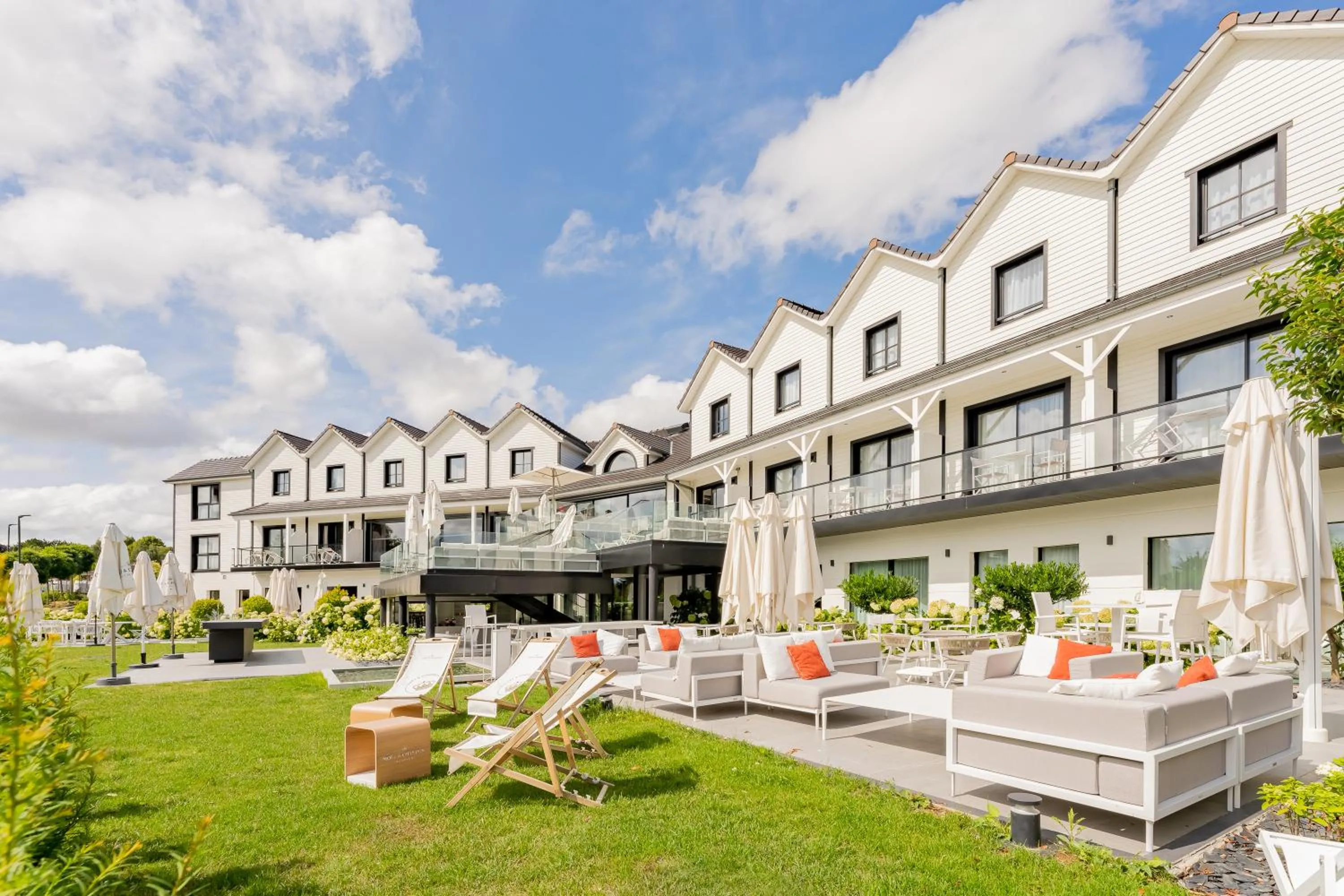 Best Western Plus Le Fairway Hotel & Spa Golf d'Arras