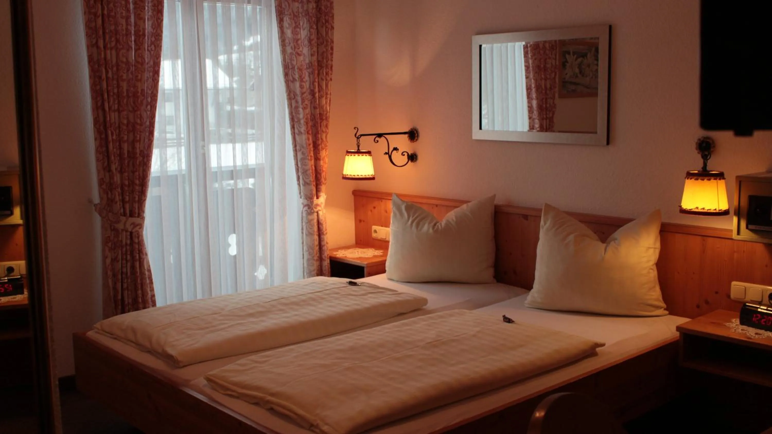 Photo of the whole room in Haus Florian