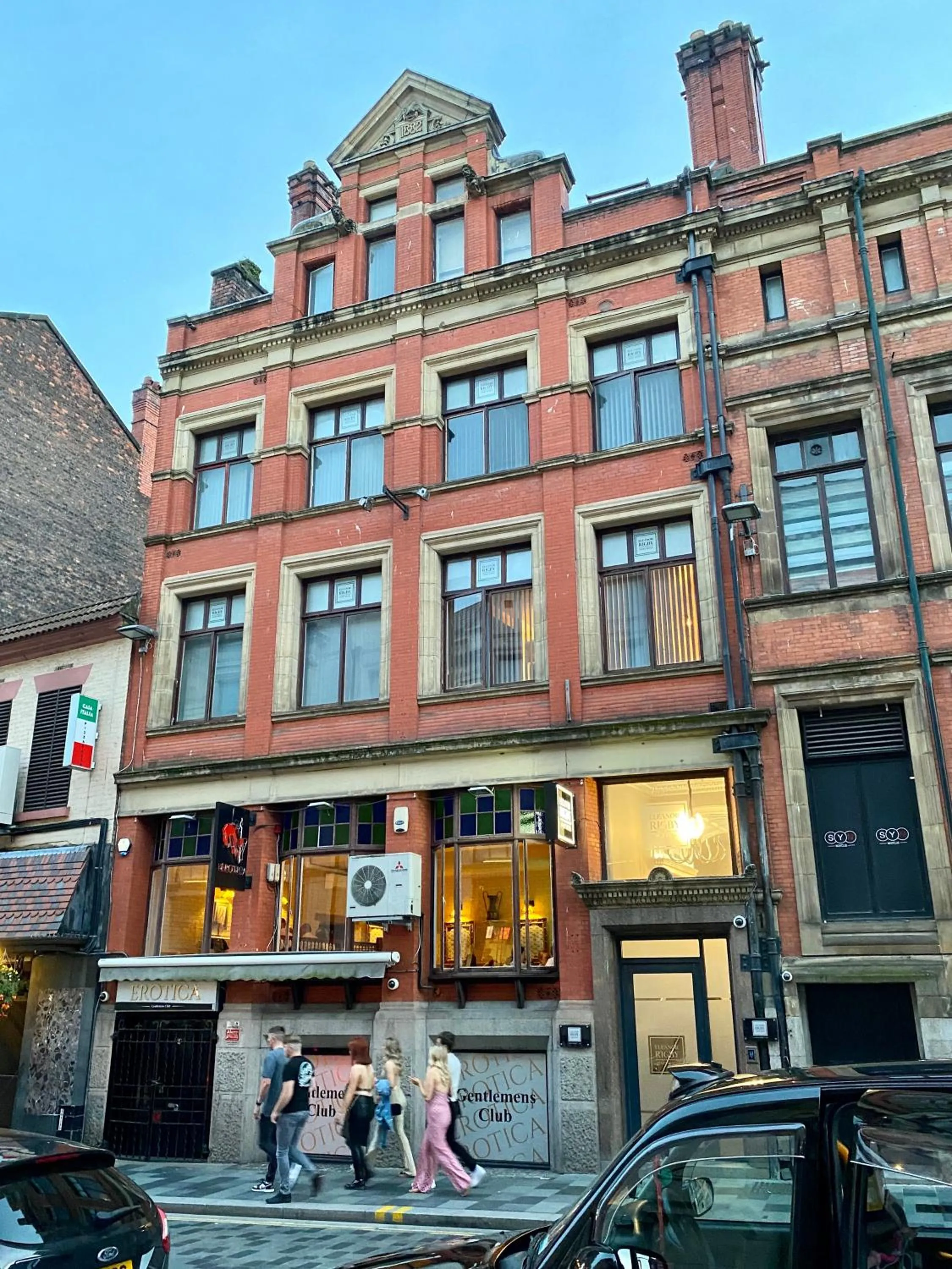 Eleanor Rigby apts Stanley Street