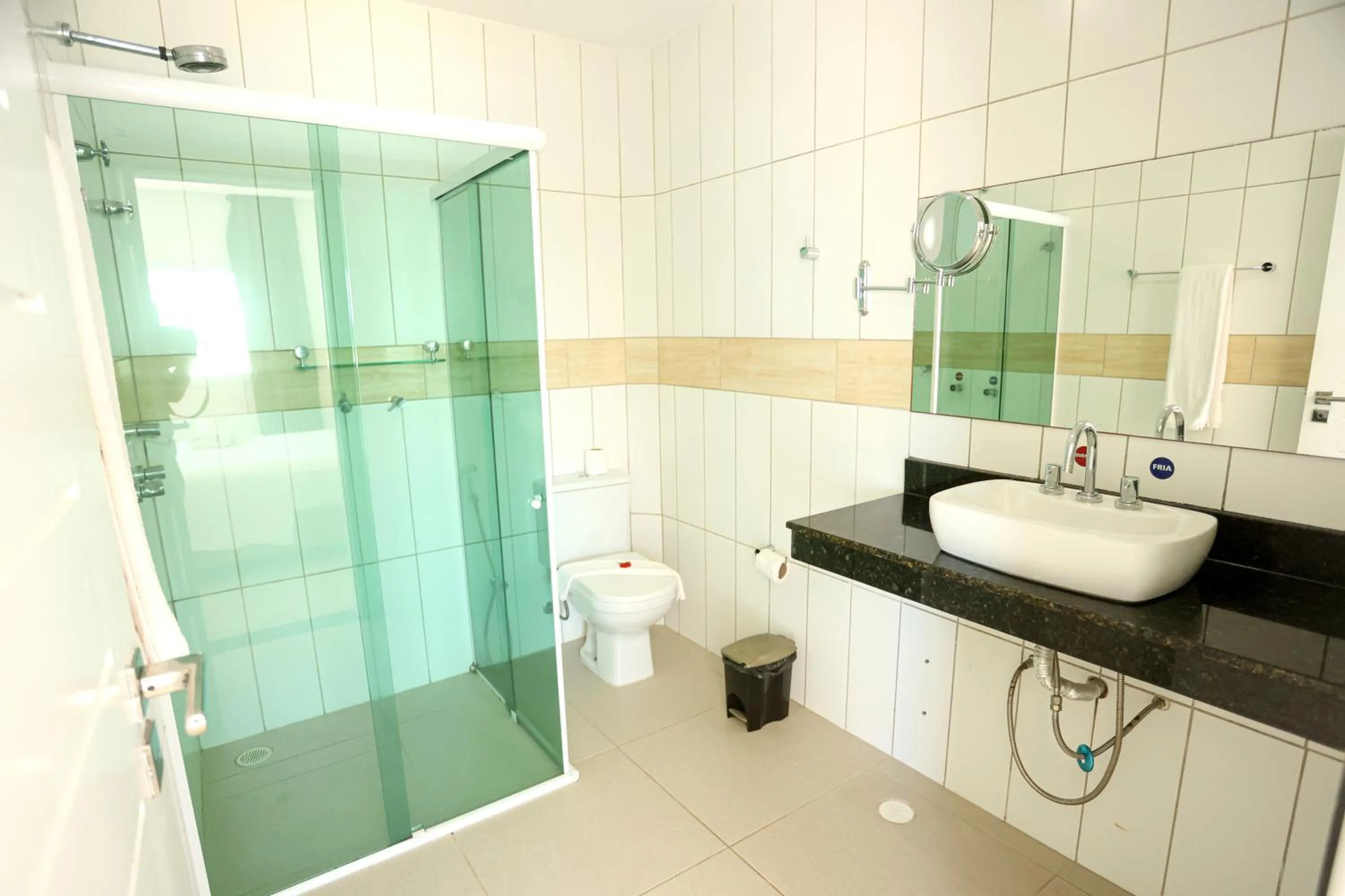 Shower in Pousada Jirituba