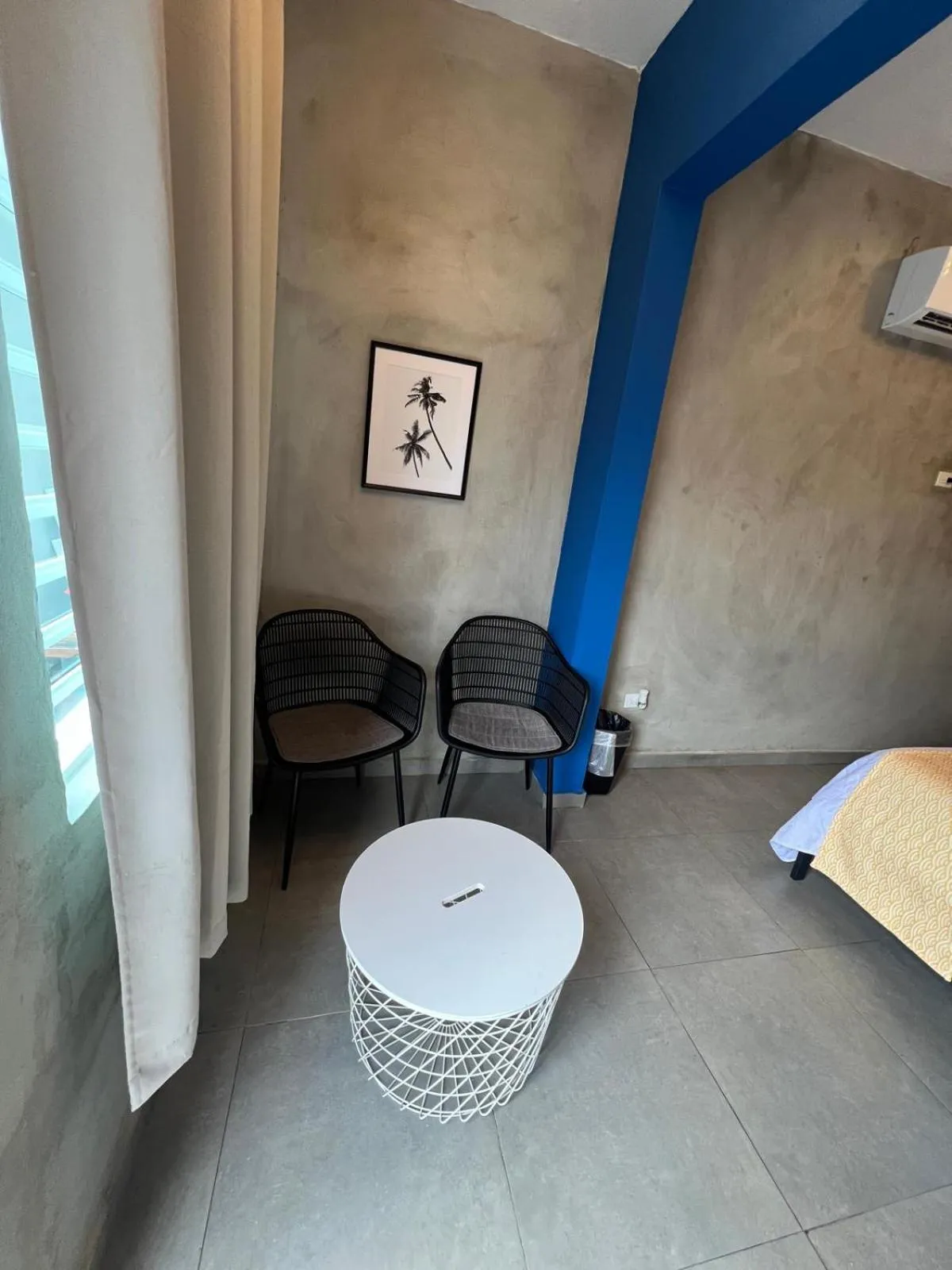 Bed in The Surfing Turtle