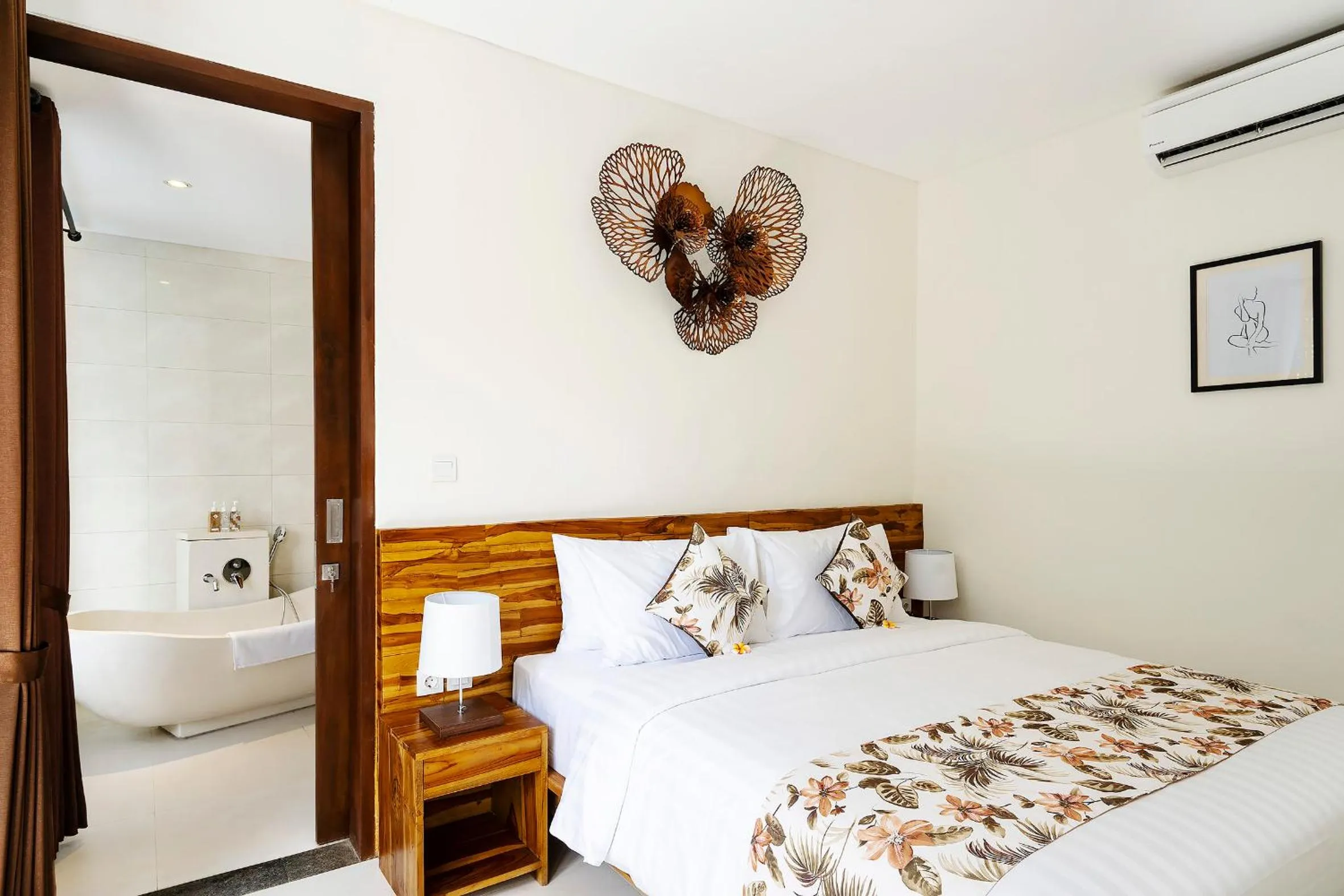 Bedroom, Bed in The Calna Villa Bali