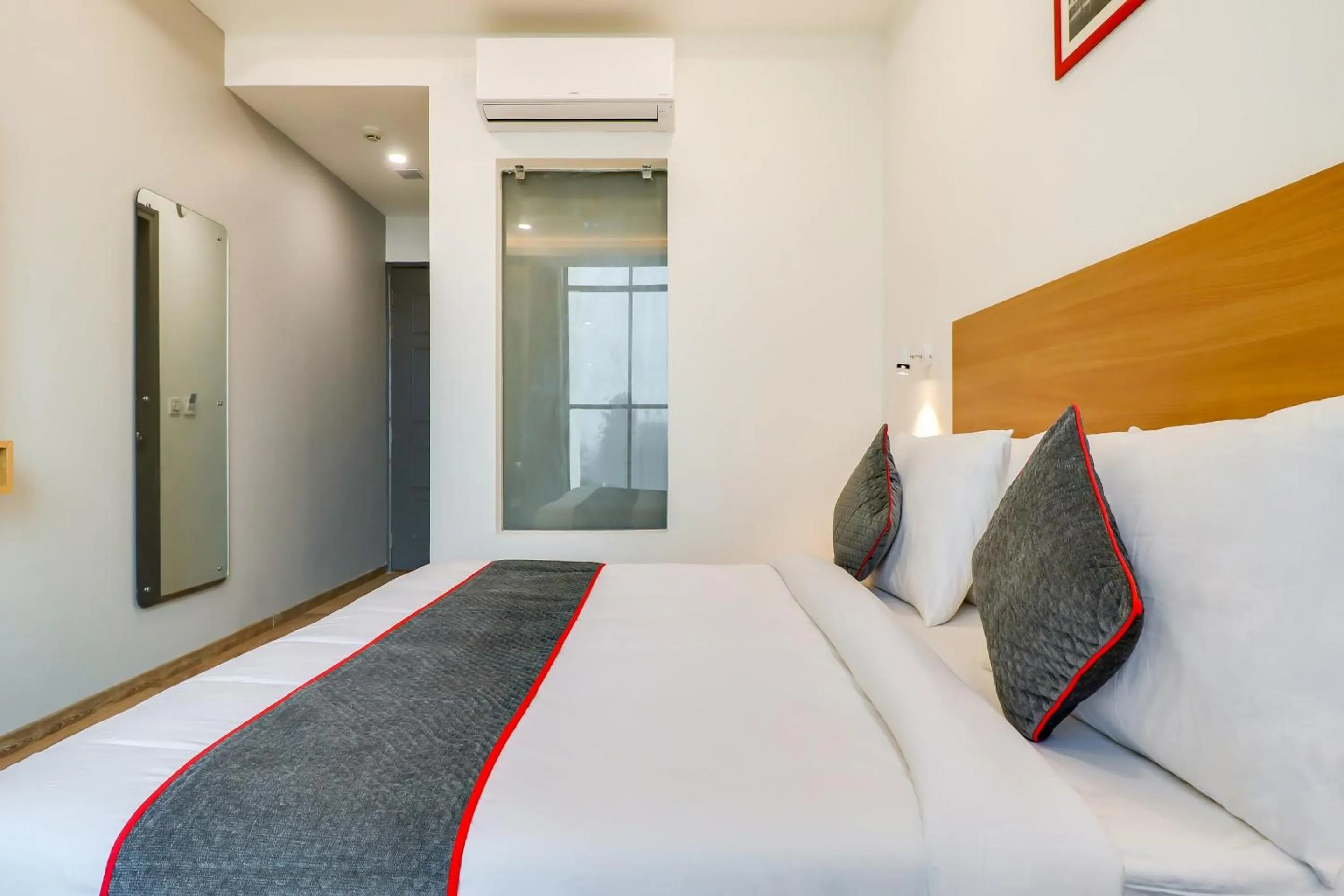 Bedroom, Bed in Super Townhouse Jashn