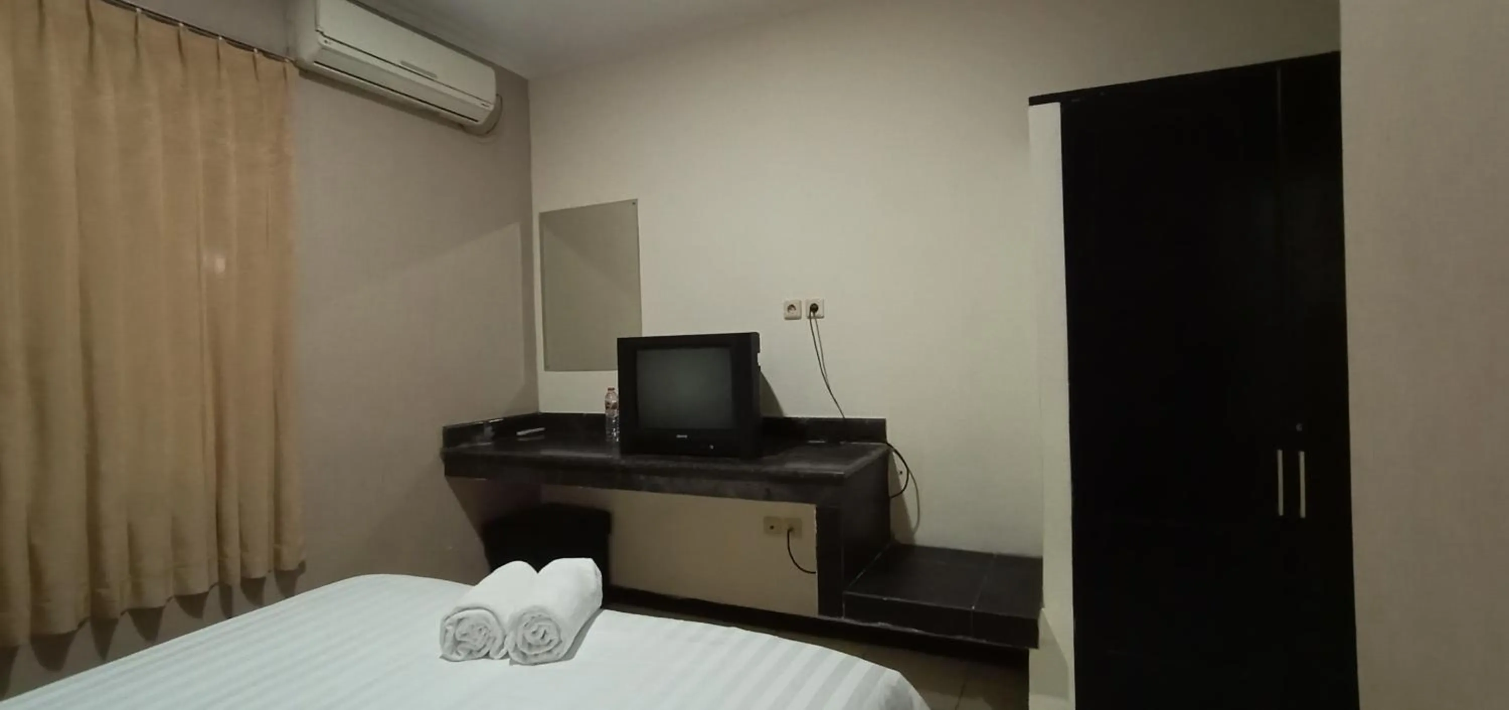 Bed in Votel Hotel Tulungagung