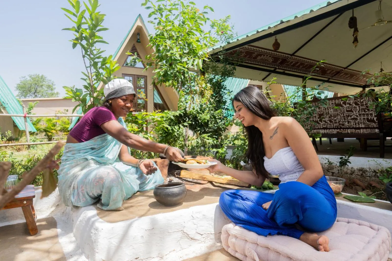 Food and drinks in Panarpani Retreat Pachmarhi