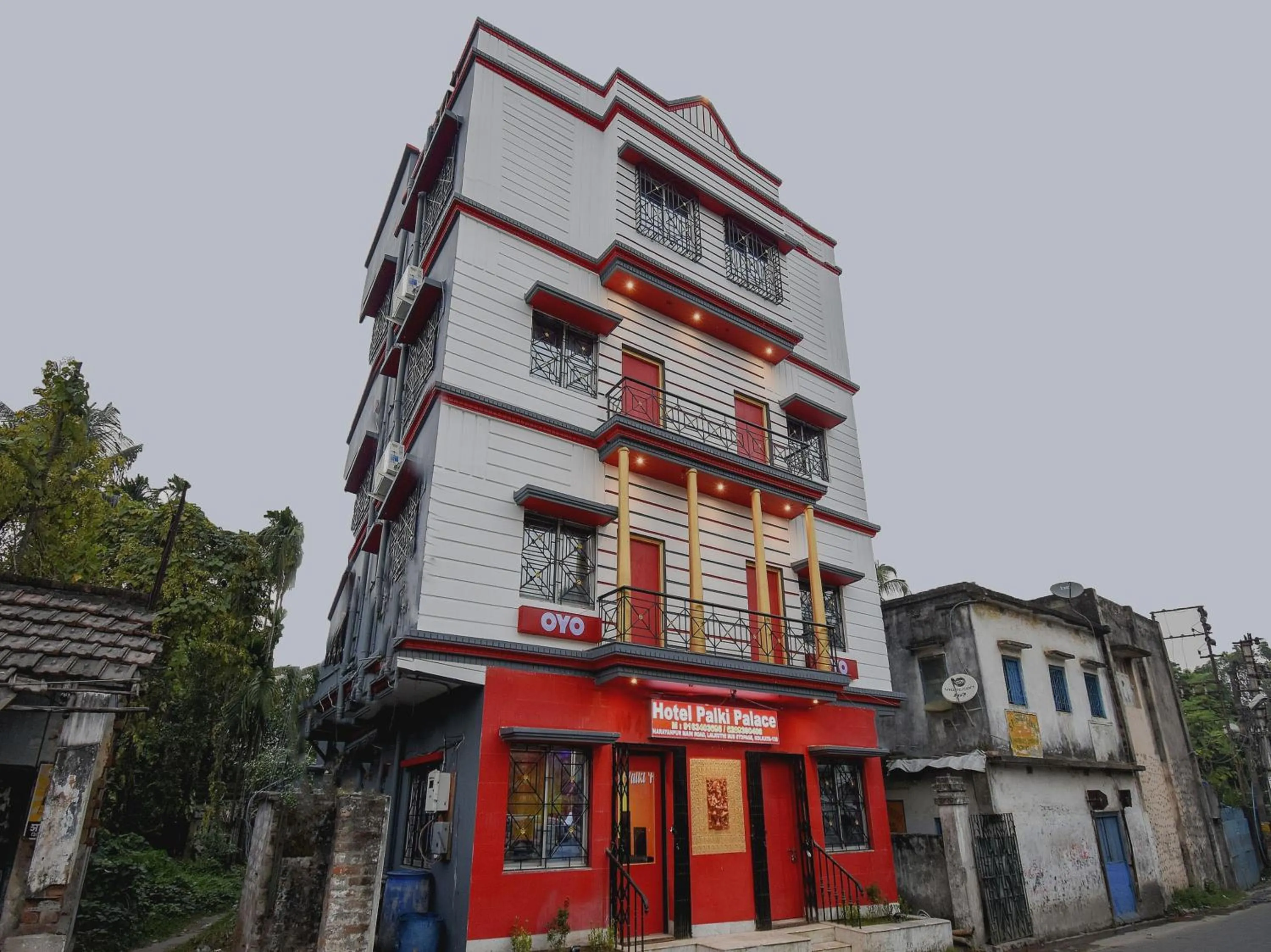 Facade/entrance in Hotel O Palki Palace Near Netaji Subhash Chandra Bose International Airport