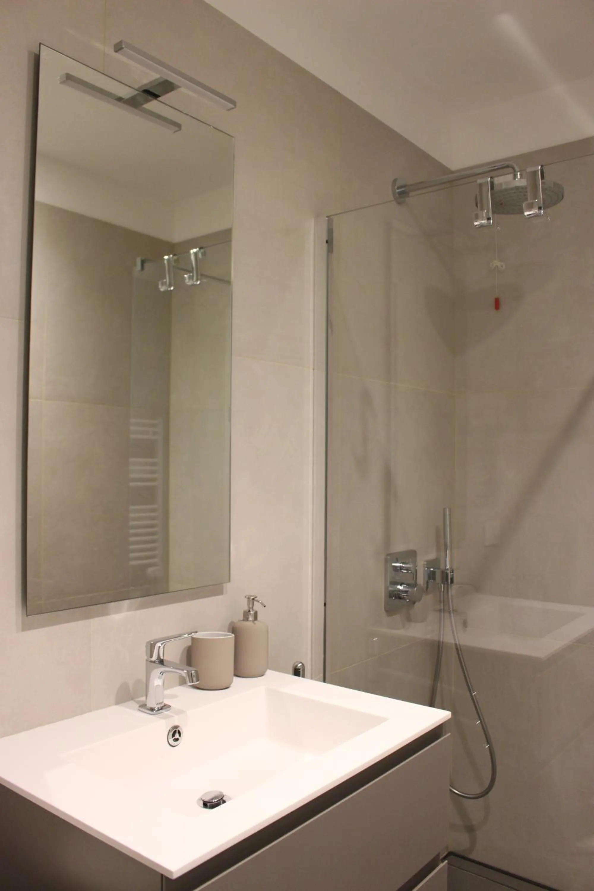 Shower in Milan Eleven by Brera Apartments