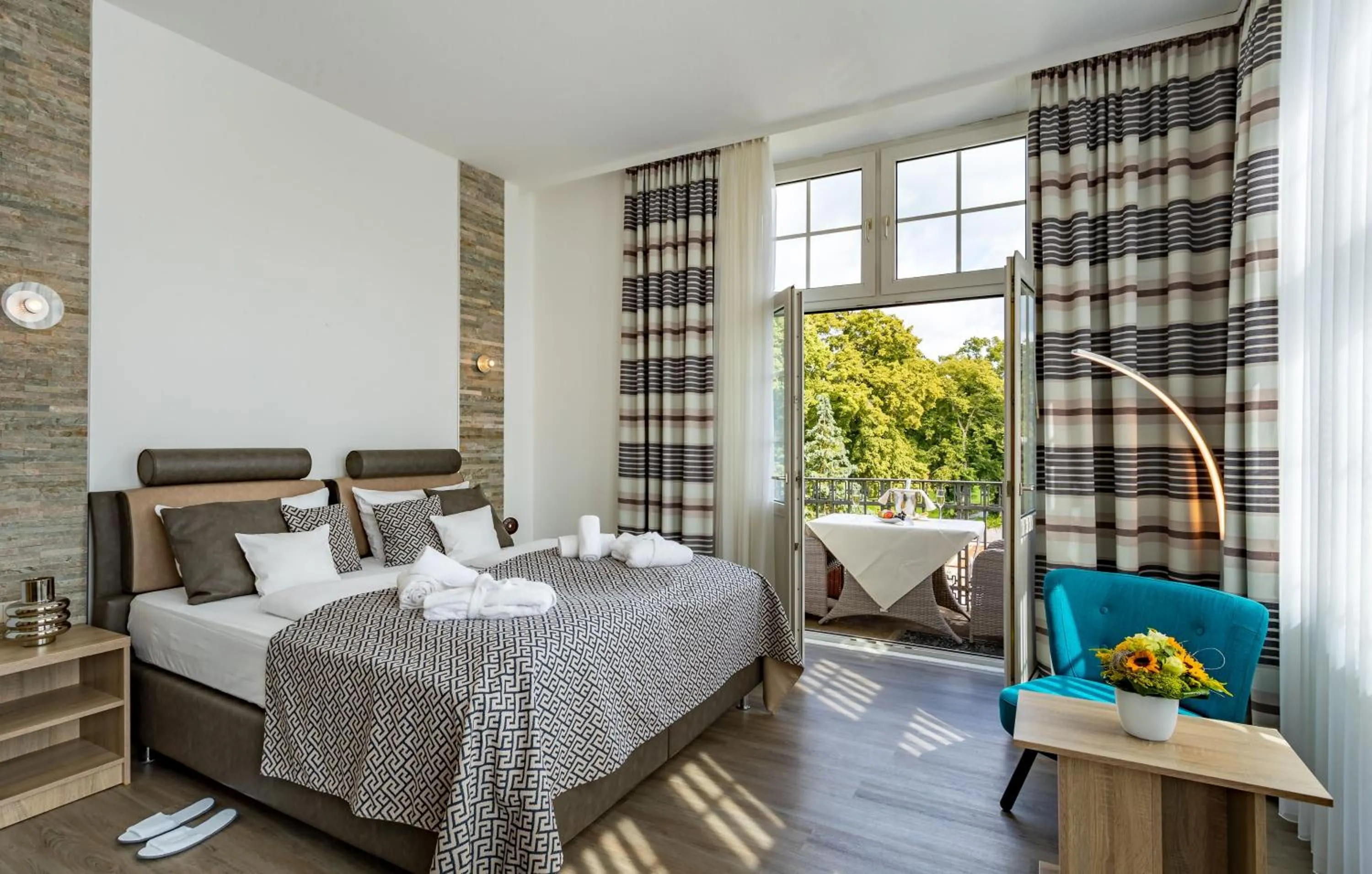 Bed in Hotel Badehof