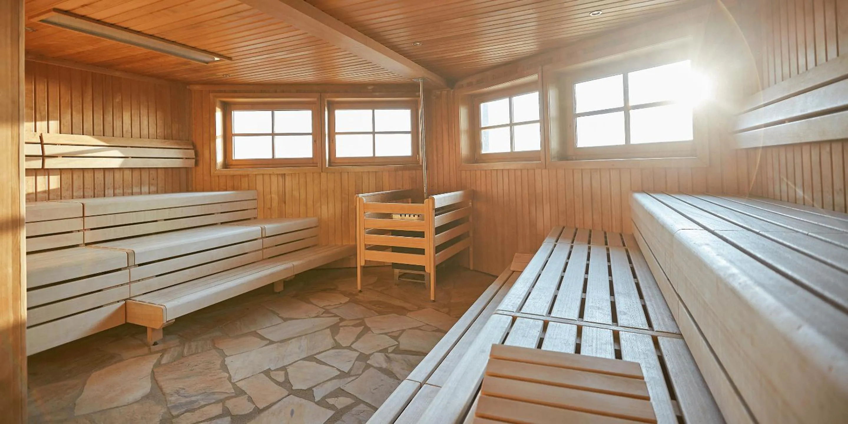 Activities in Ostseehotel Midgard in Damp