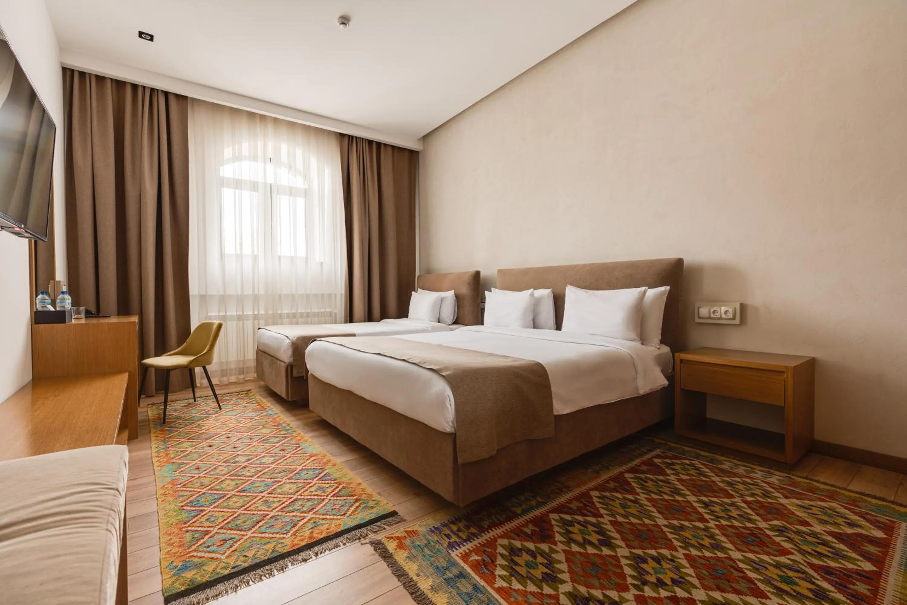 Bed in HOTEL MODERNO & Spa