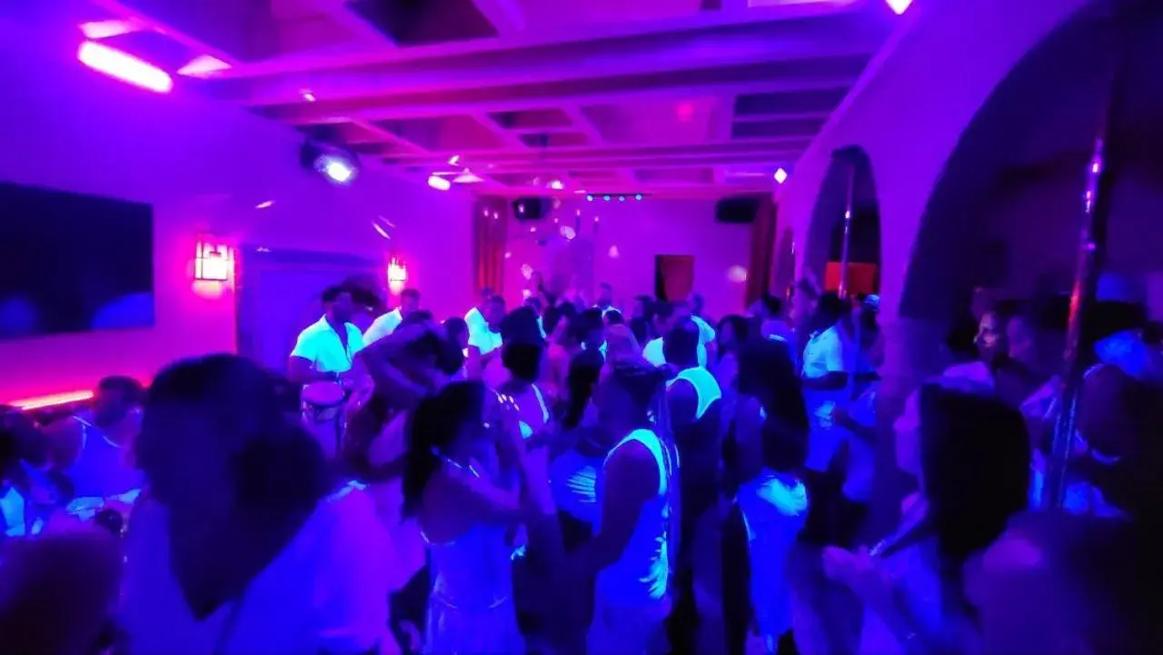 Deluxe Studio - single occupancy in Hôtel Riad 5 Studio Cap Libertin Village Naturiste Deluxe Studio - single occupancy in Hôtel Riad 5 Studio Cap Libertin Village Naturiste