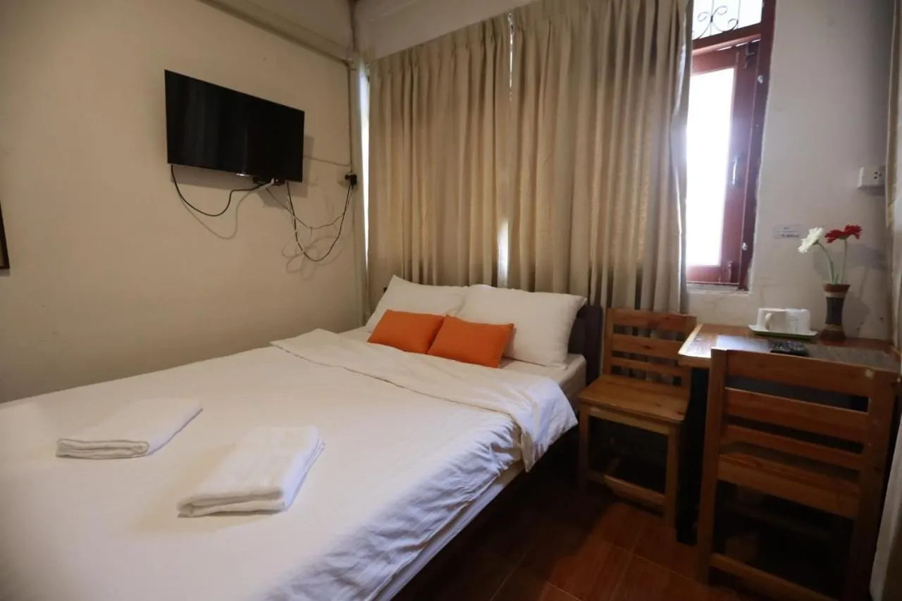 Bed in Banana Hostel Donmuang
